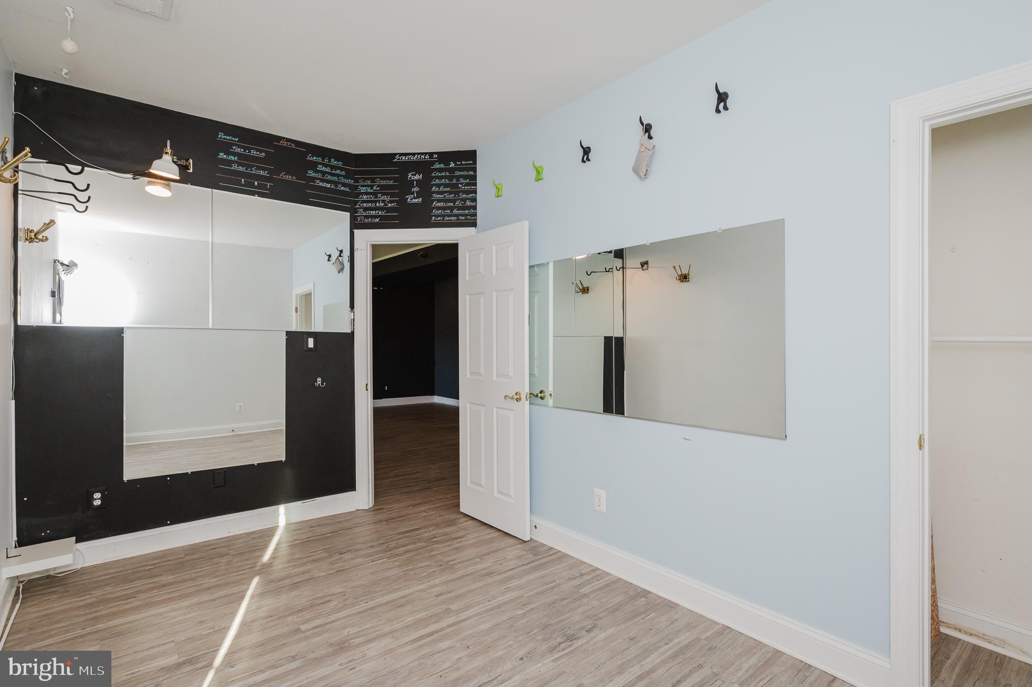 FALLSTON CROSSING - Residential