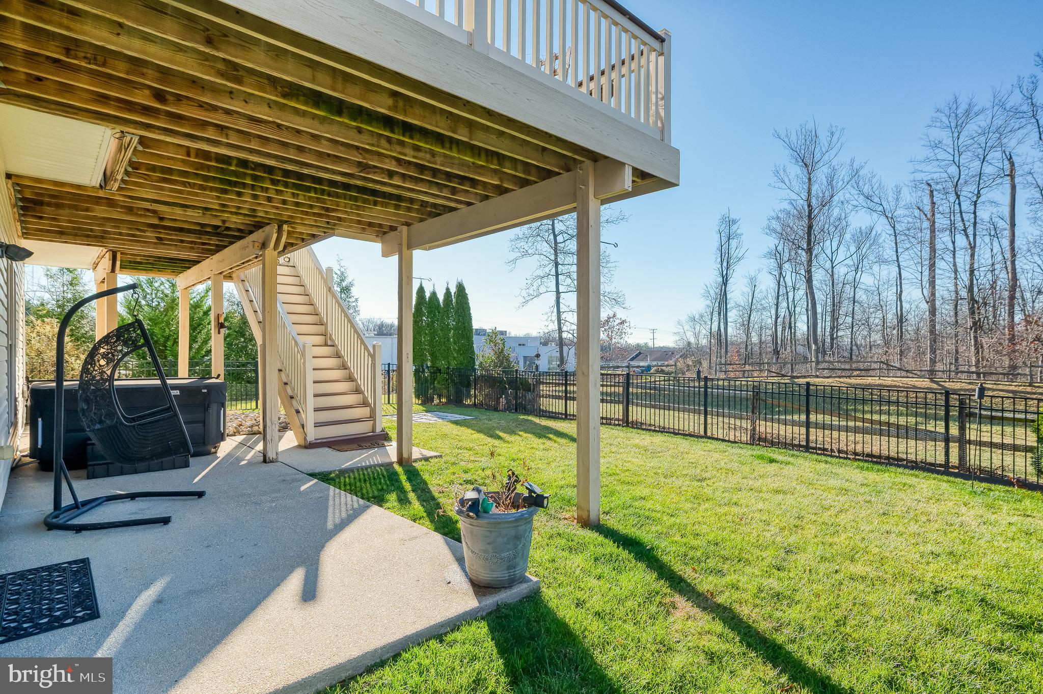 FALLSTON CROSSING - Residential