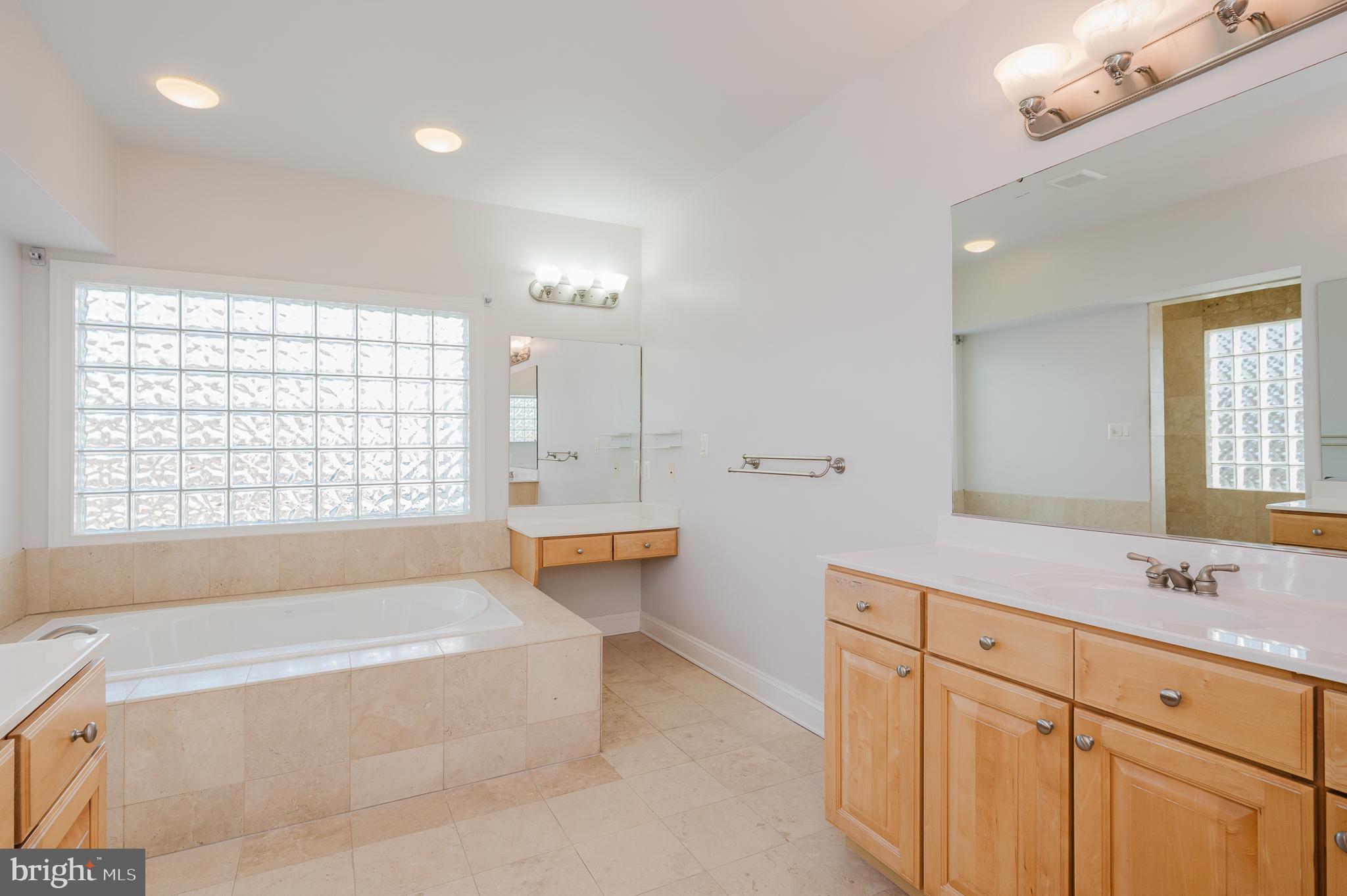 FALLSTON CROSSING - Residential