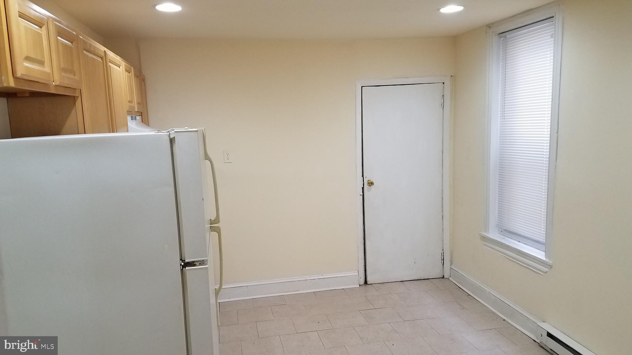 STRAWBERRY MANSION - Residential Lease