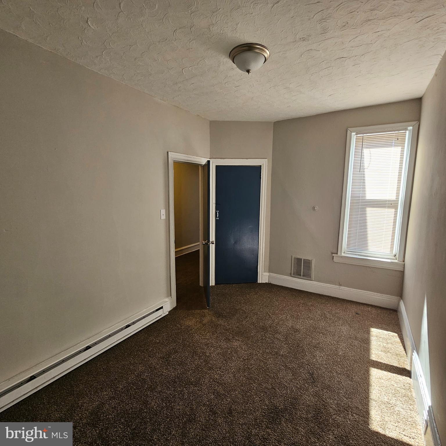 STRAWBERRY MANSION - Residential Lease