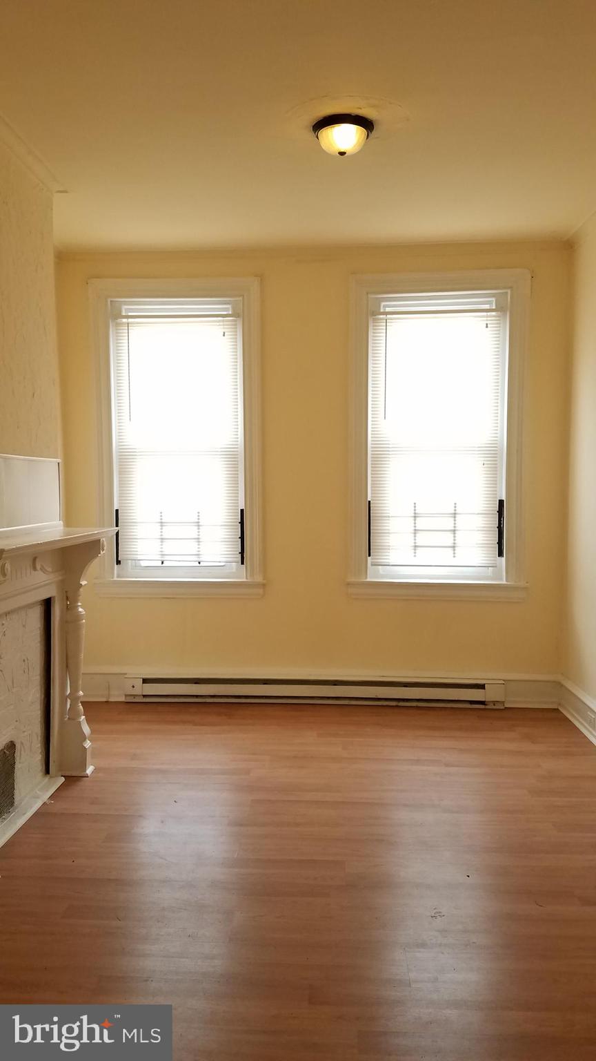 STRAWBERRY MANSION - Residential Lease