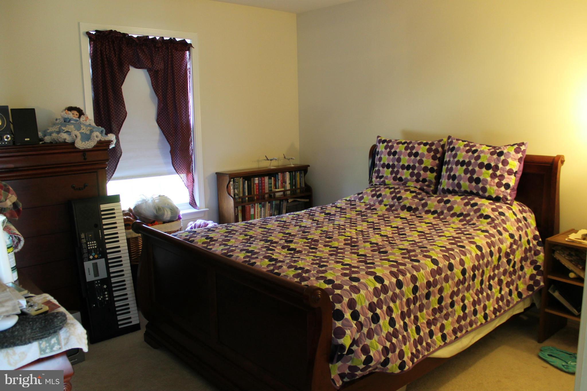 SPRUCE HILL ESTATES - Residential