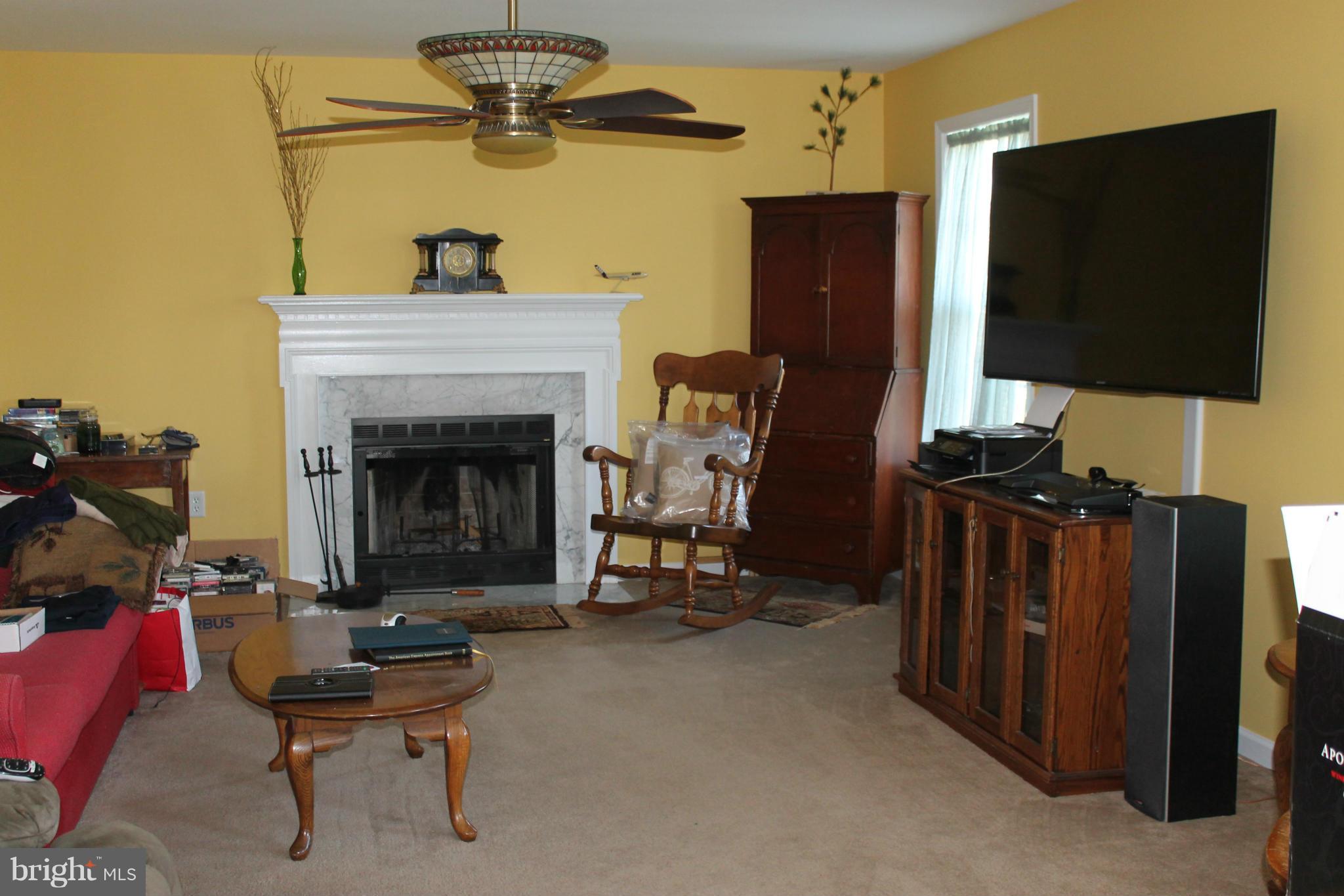 SPRUCE HILL ESTATES - Residential