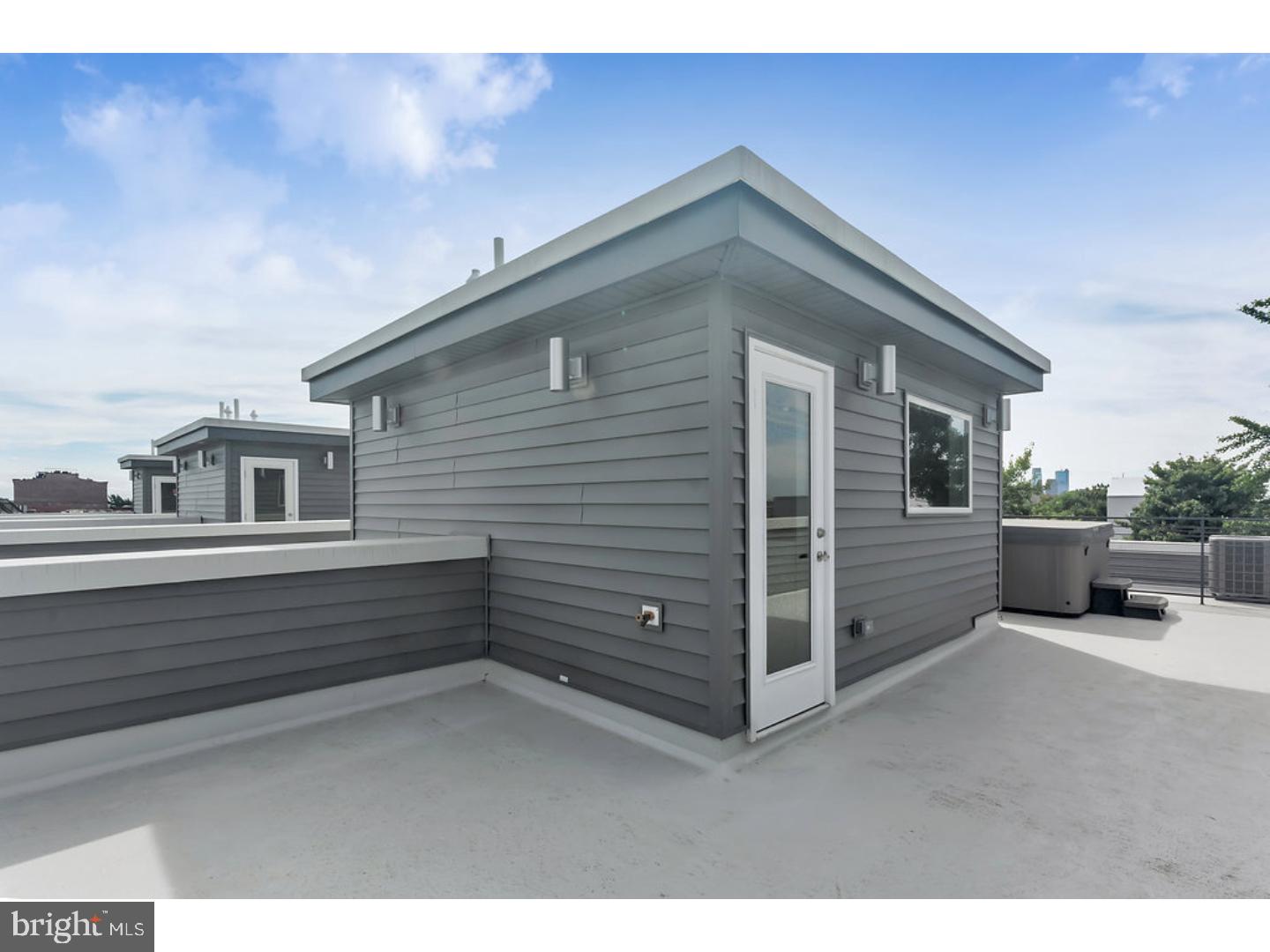 FISHTOWN - Residential Lease