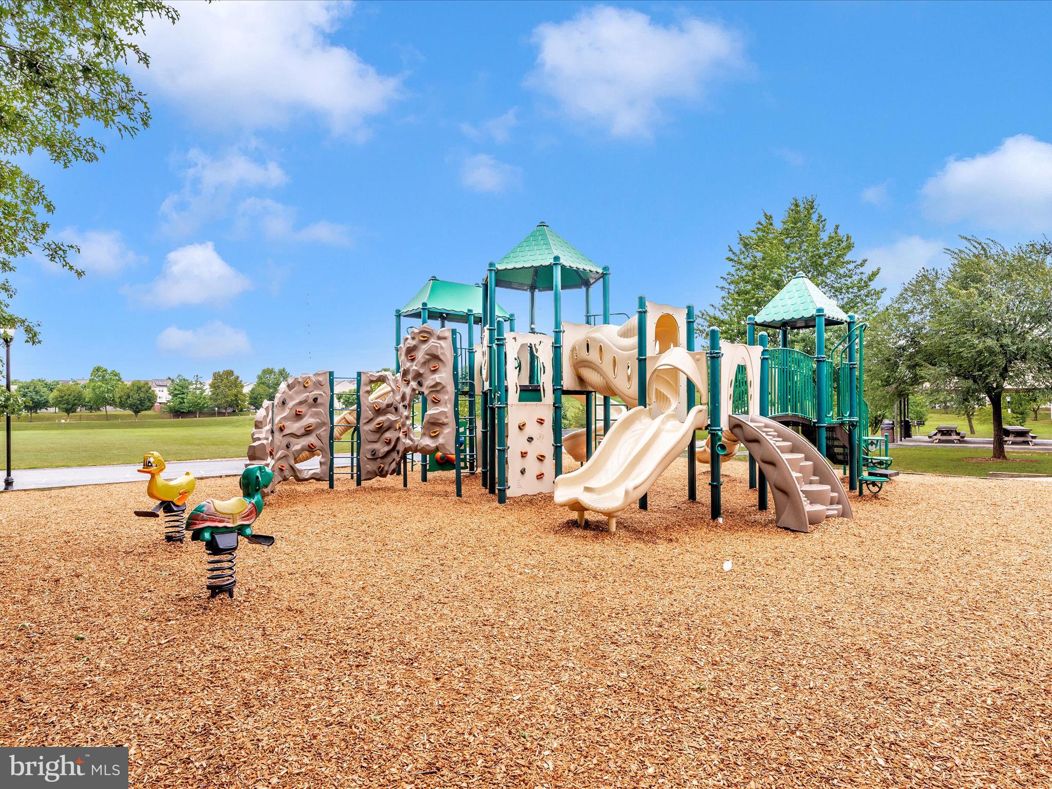 WHITTIER ECHO GLEN - Residential Lease