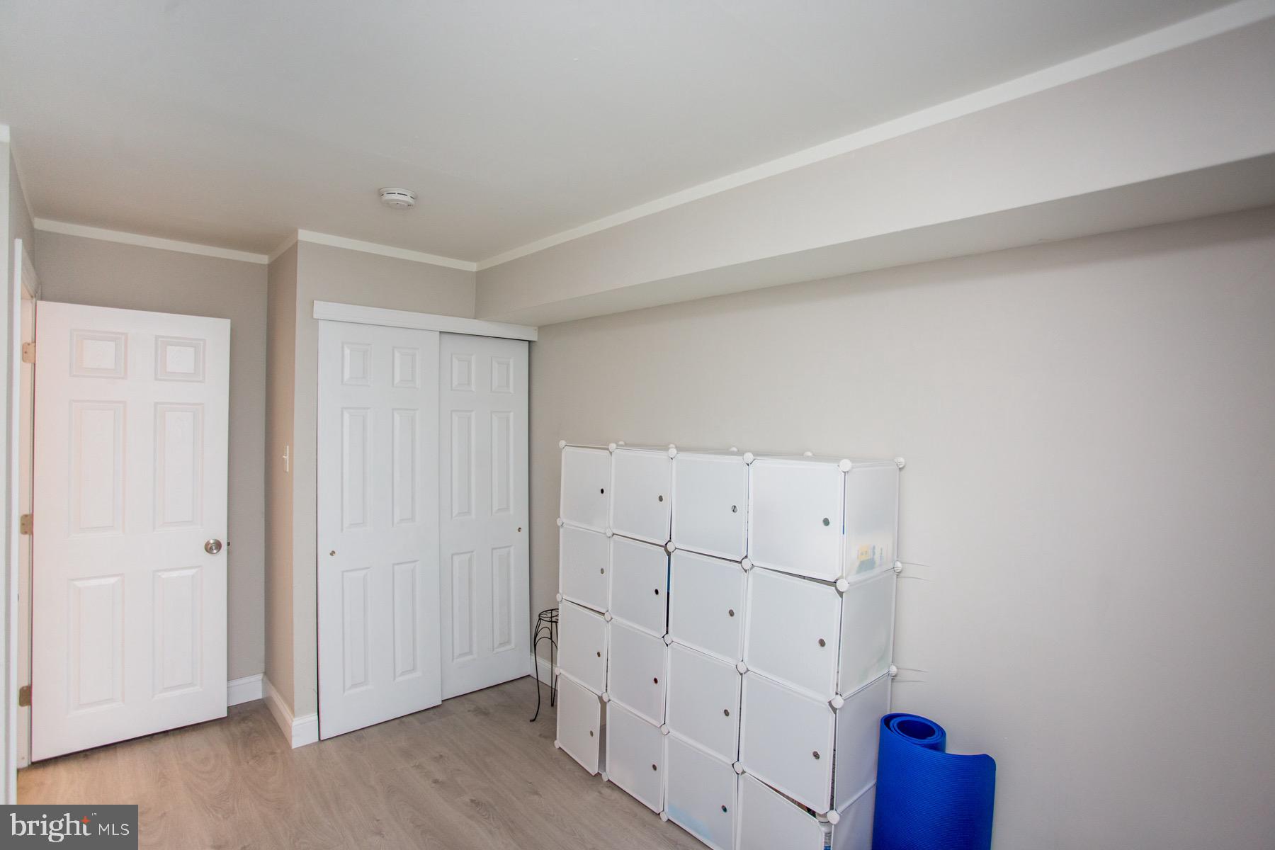LEXINGTON PARK - Residential Income