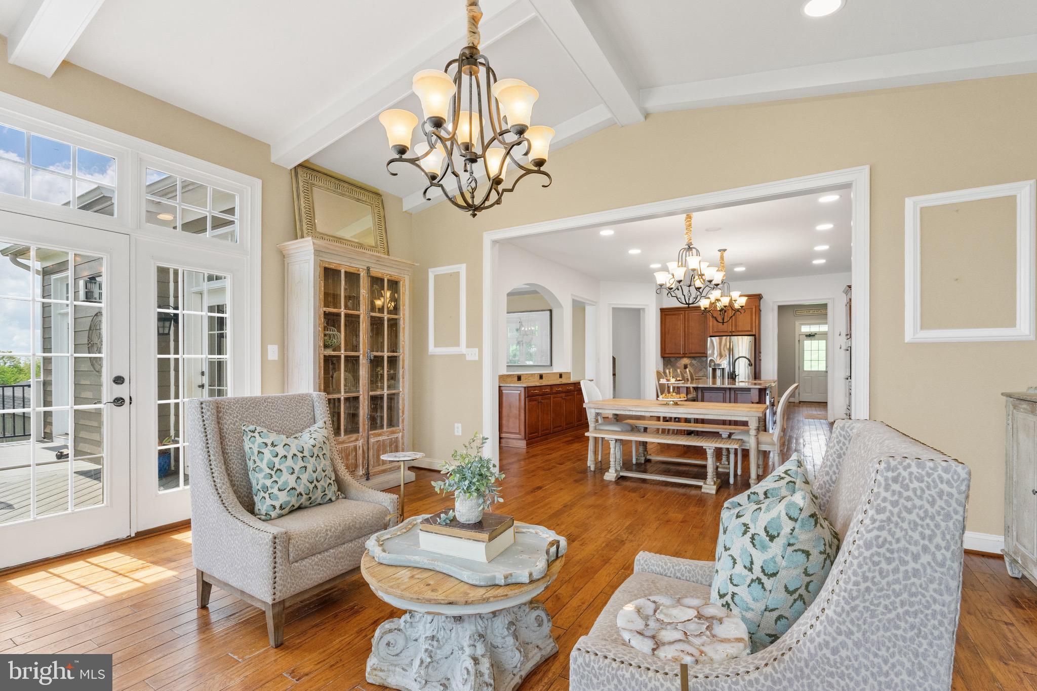 HIGHLANDS - Residential