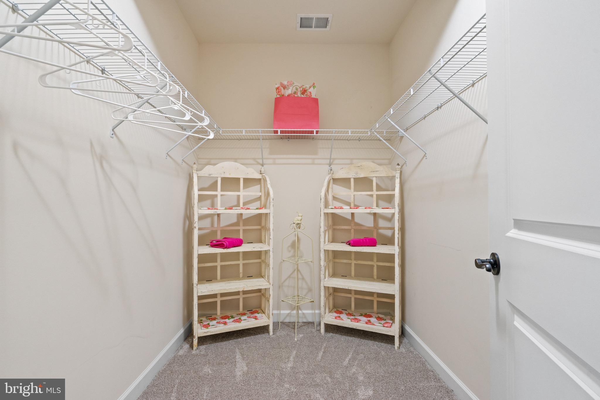 HIGHLANDS - Residential