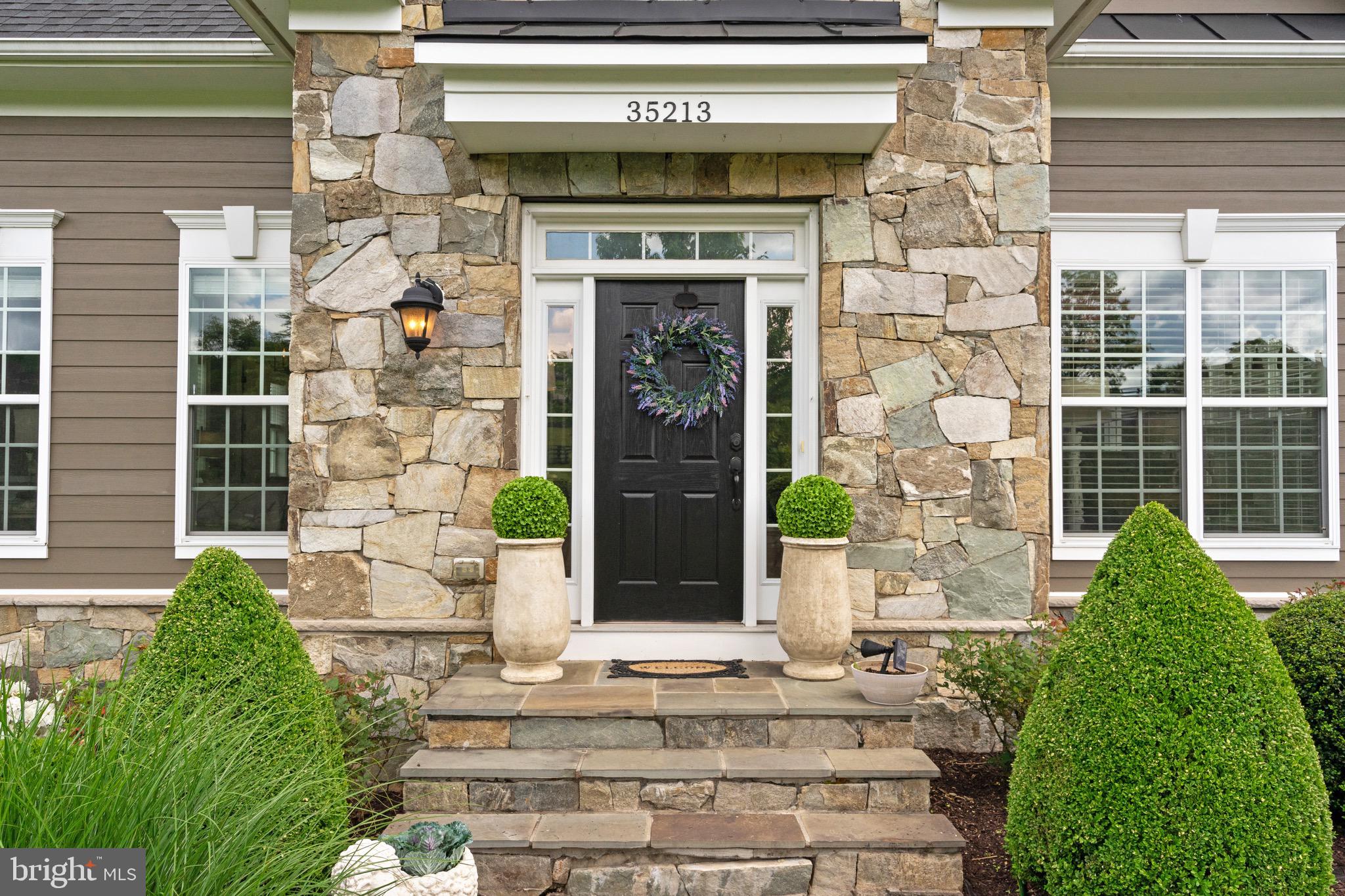 HIGHLANDS - Residential