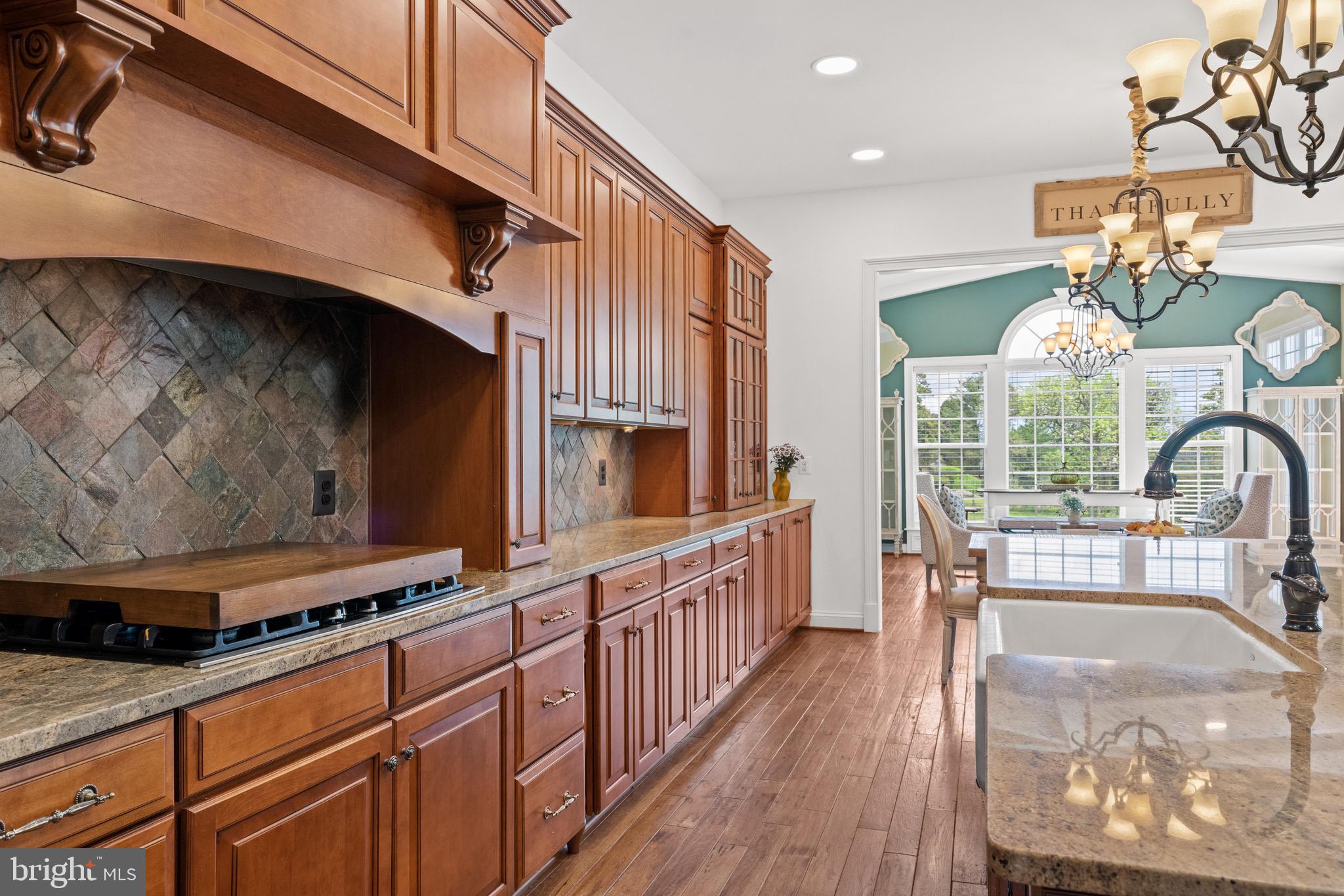 HIGHLANDS - Residential