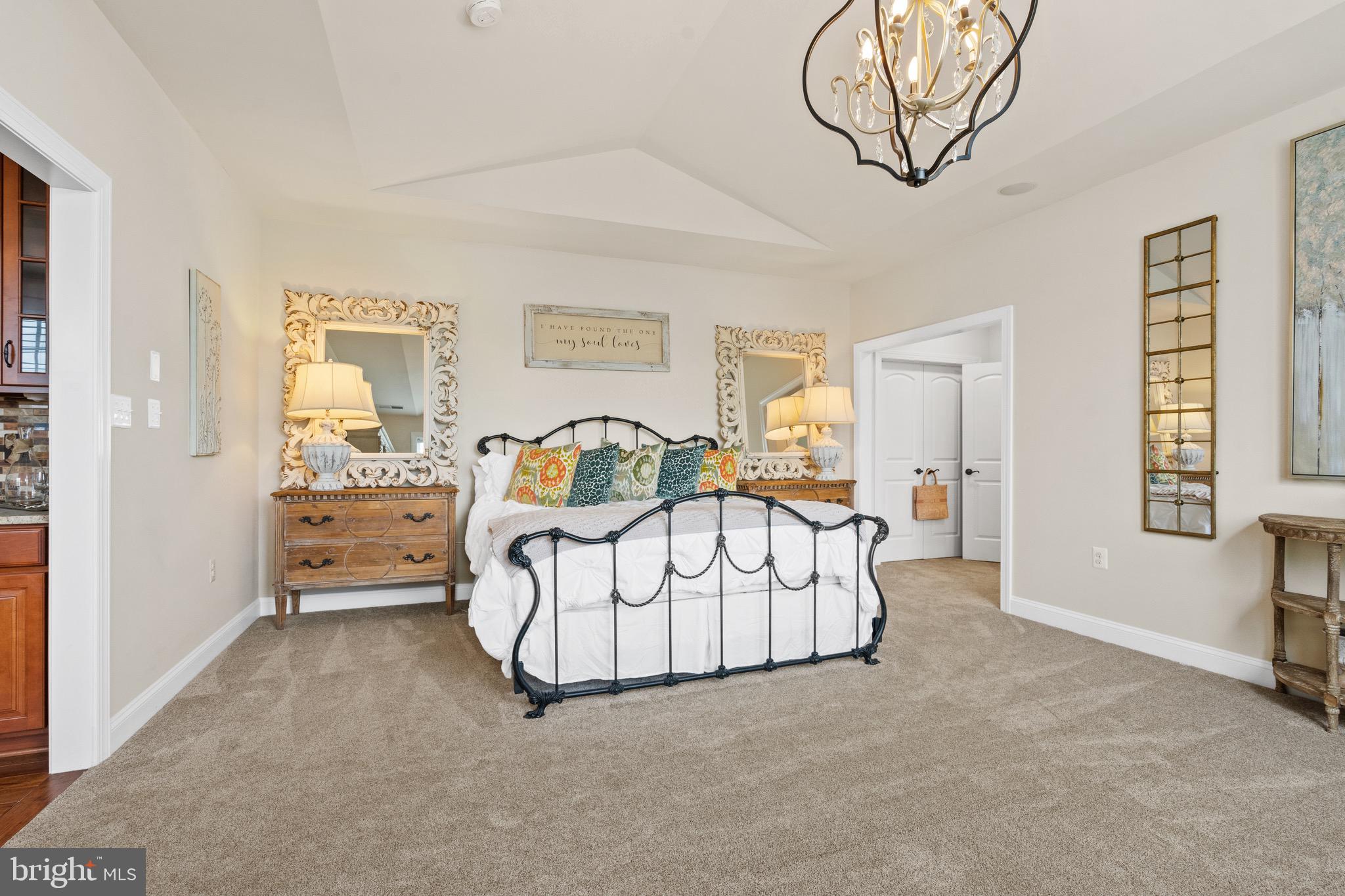 HIGHLANDS - Residential