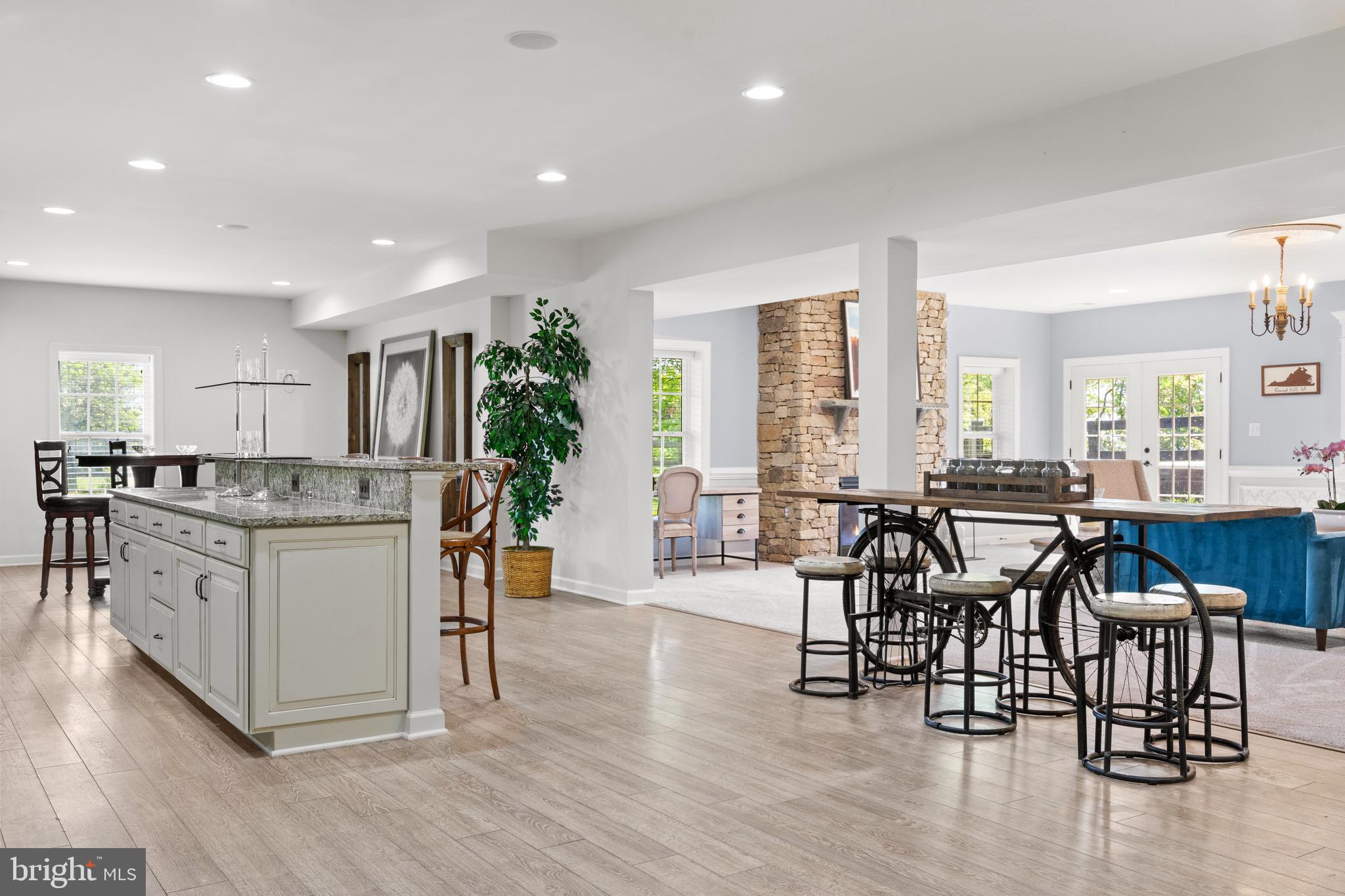 HIGHLANDS - Residential