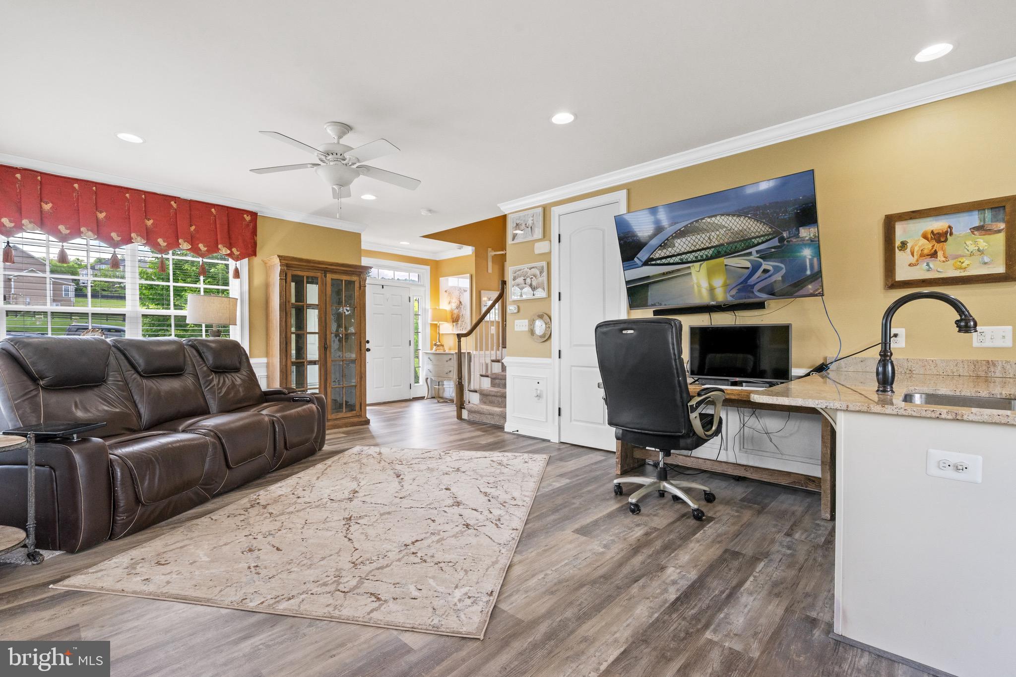 HIGHLANDS - Residential