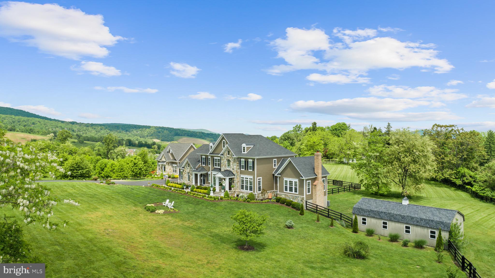 HIGHLANDS - Residential