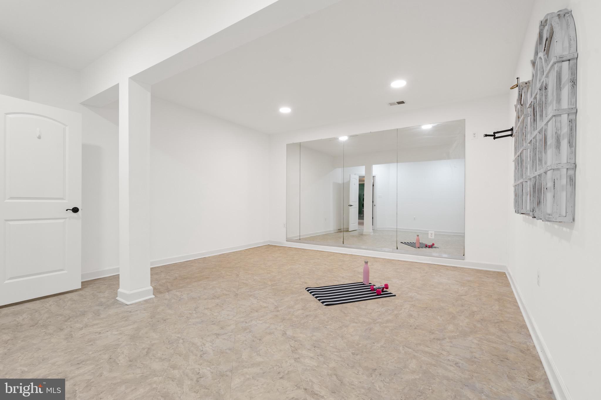 HIGHLANDS - Residential