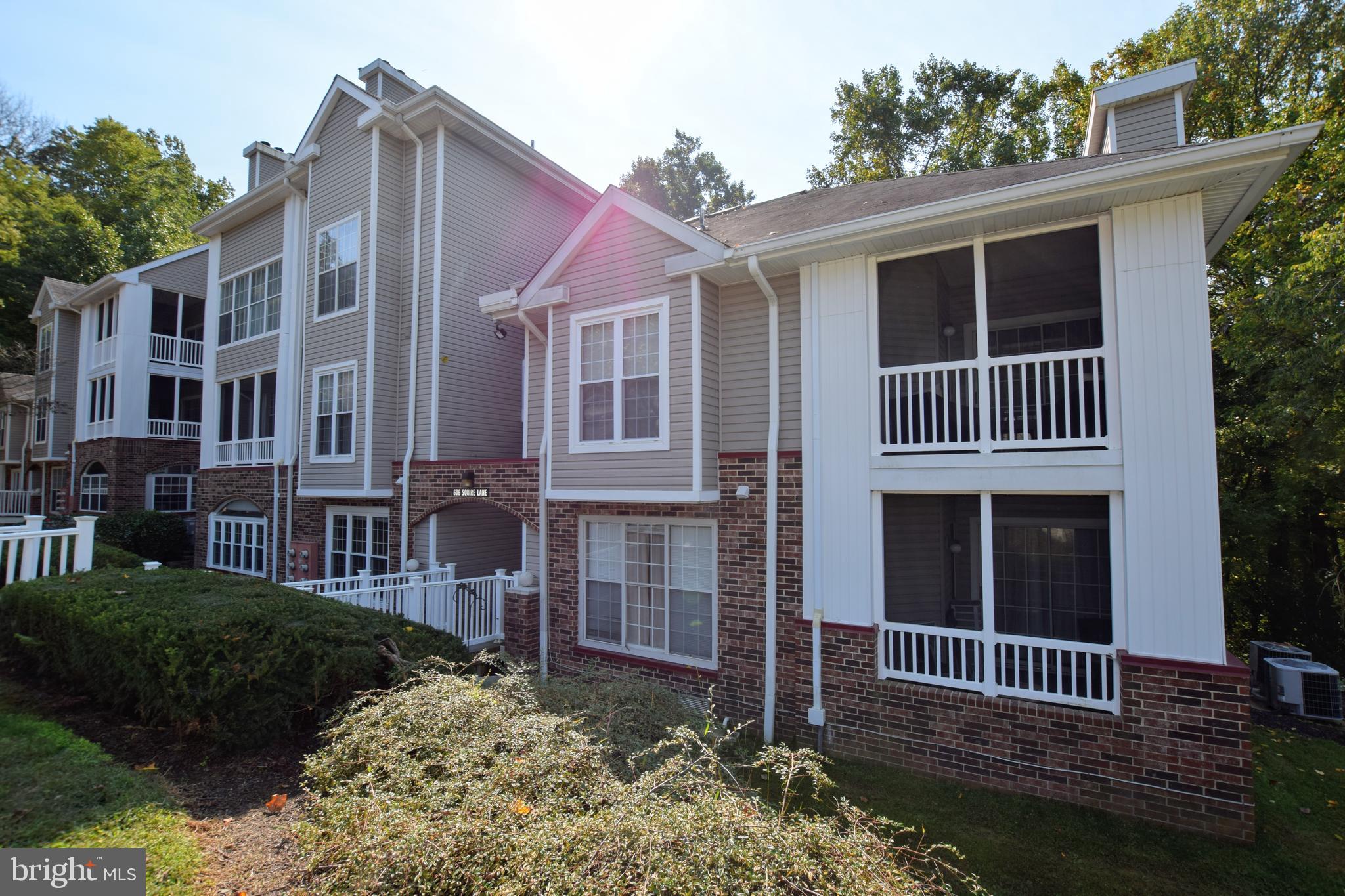 ENGLISH COUNTRY MANOR - Residential