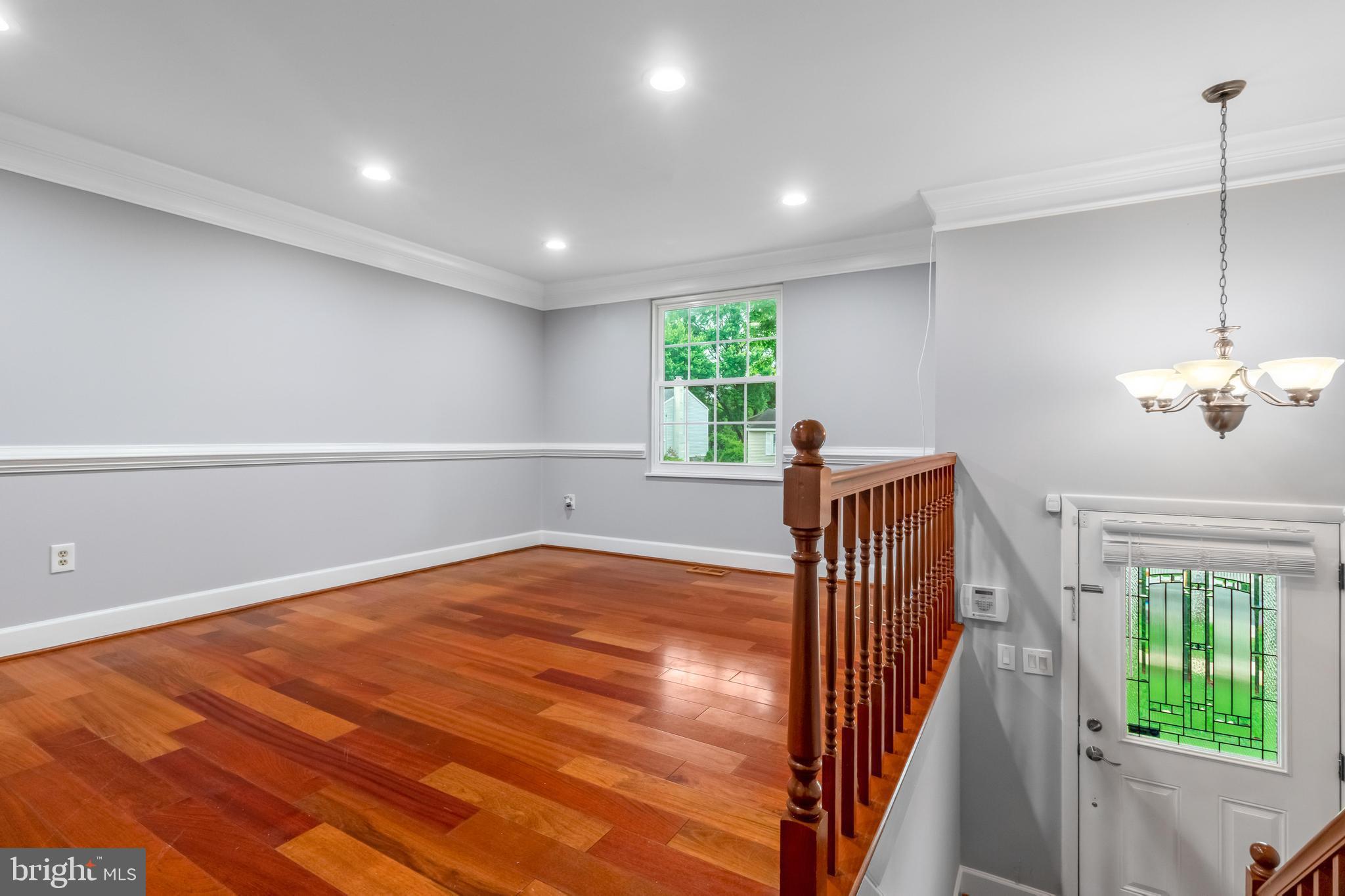 FOX CHAPEL - Residential