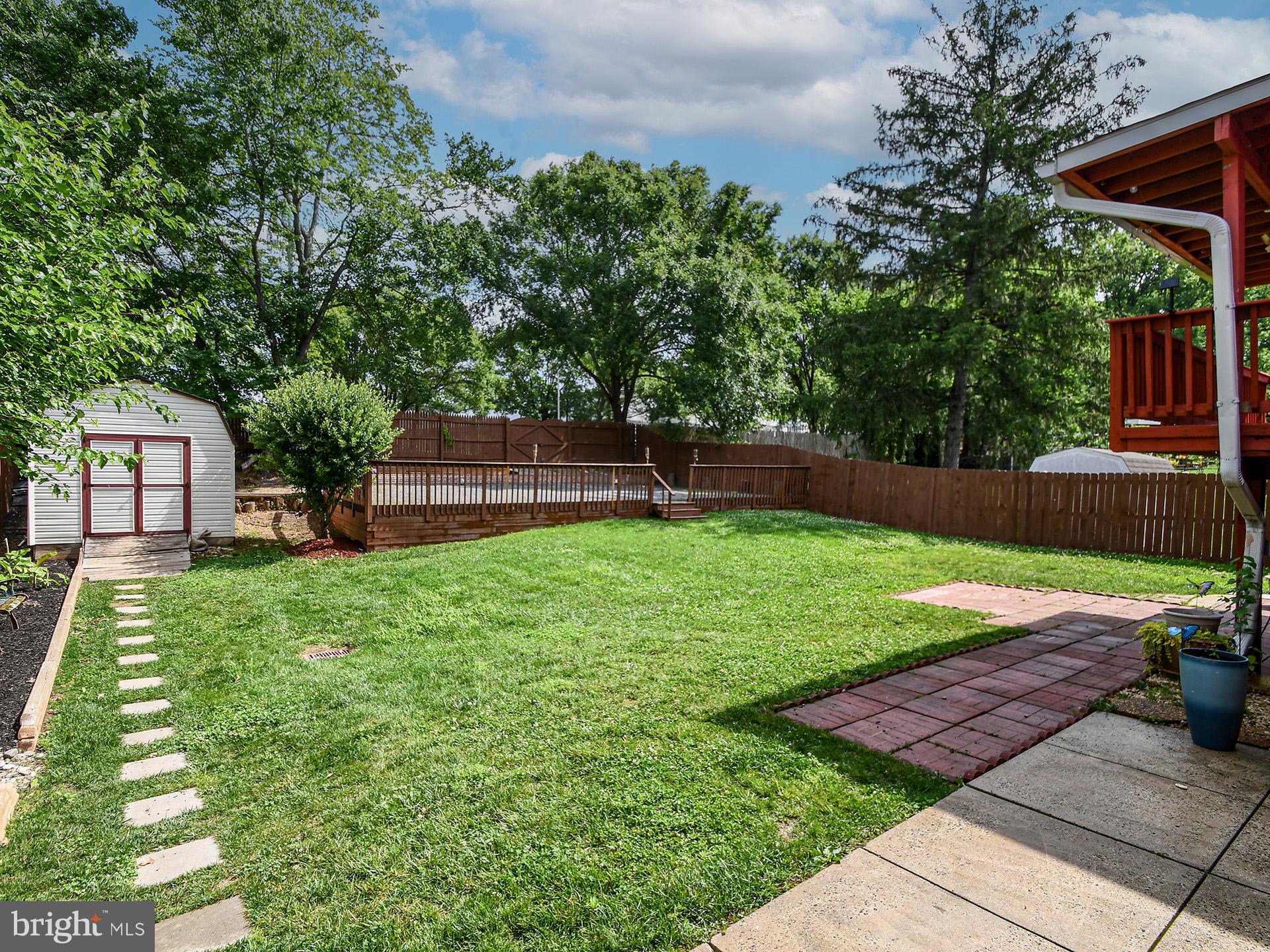 FOX CHAPEL - Residential