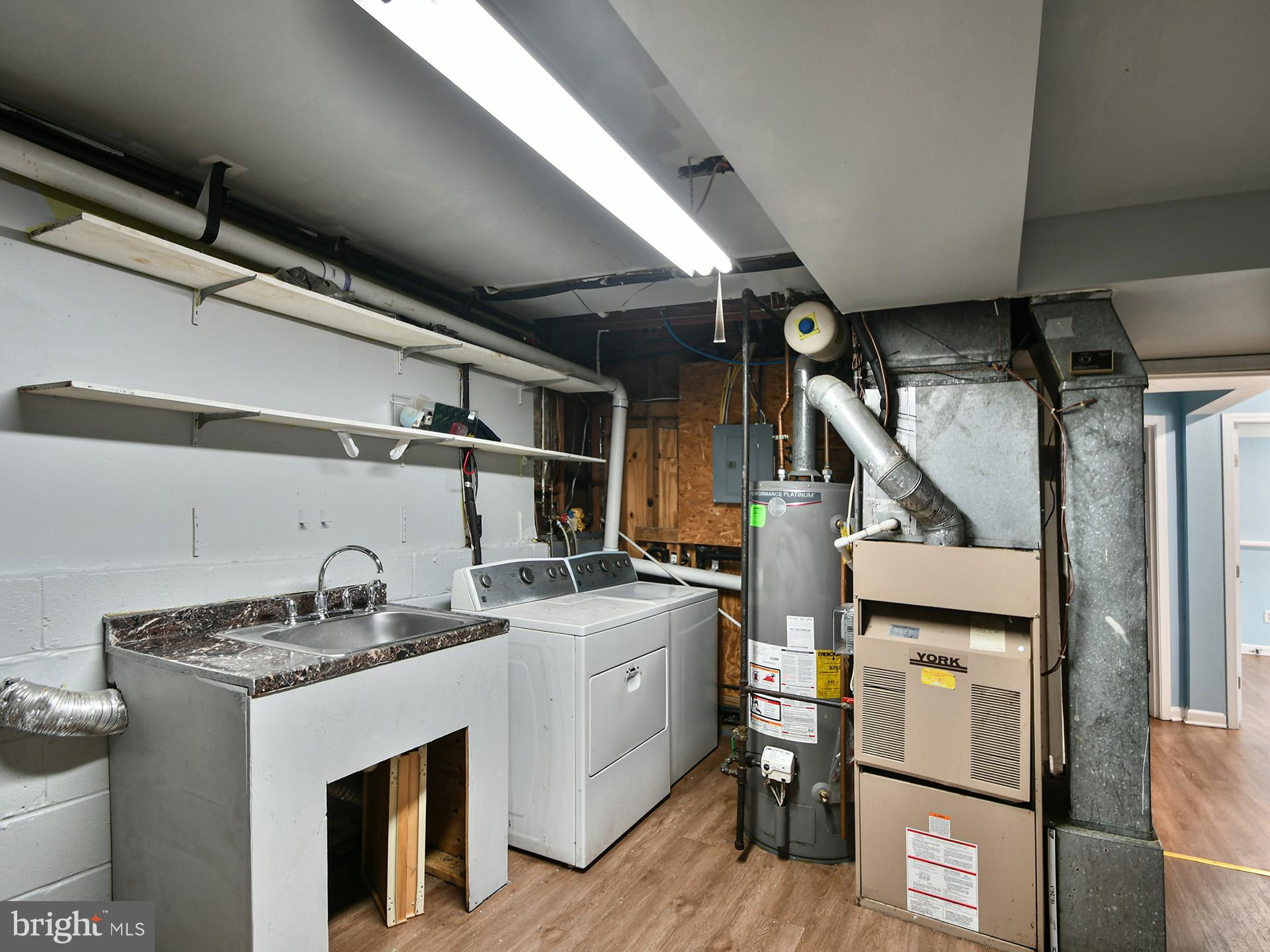 FOX CHAPEL - Residential