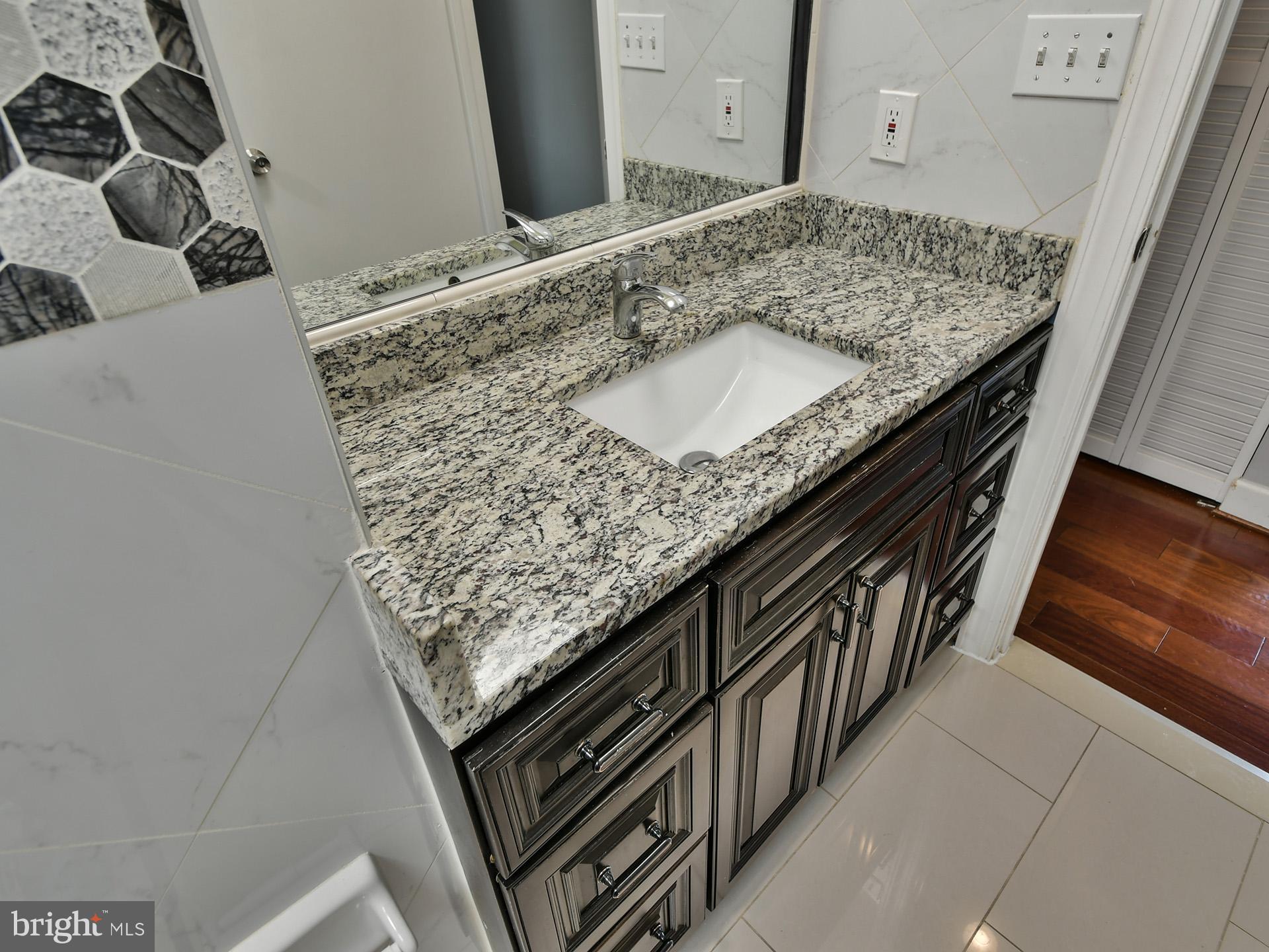 FOX CHAPEL - Residential