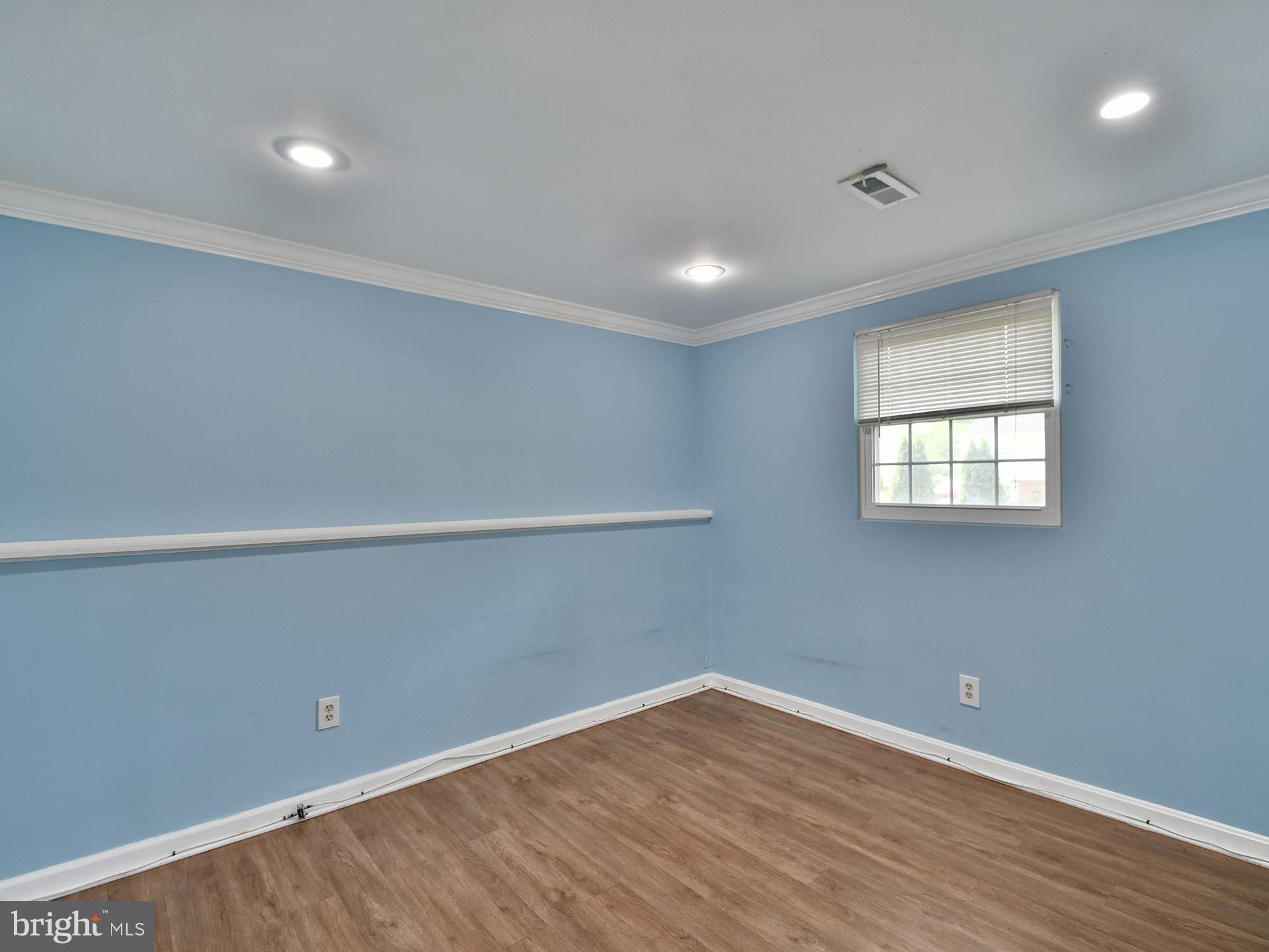 FOX CHAPEL - Residential