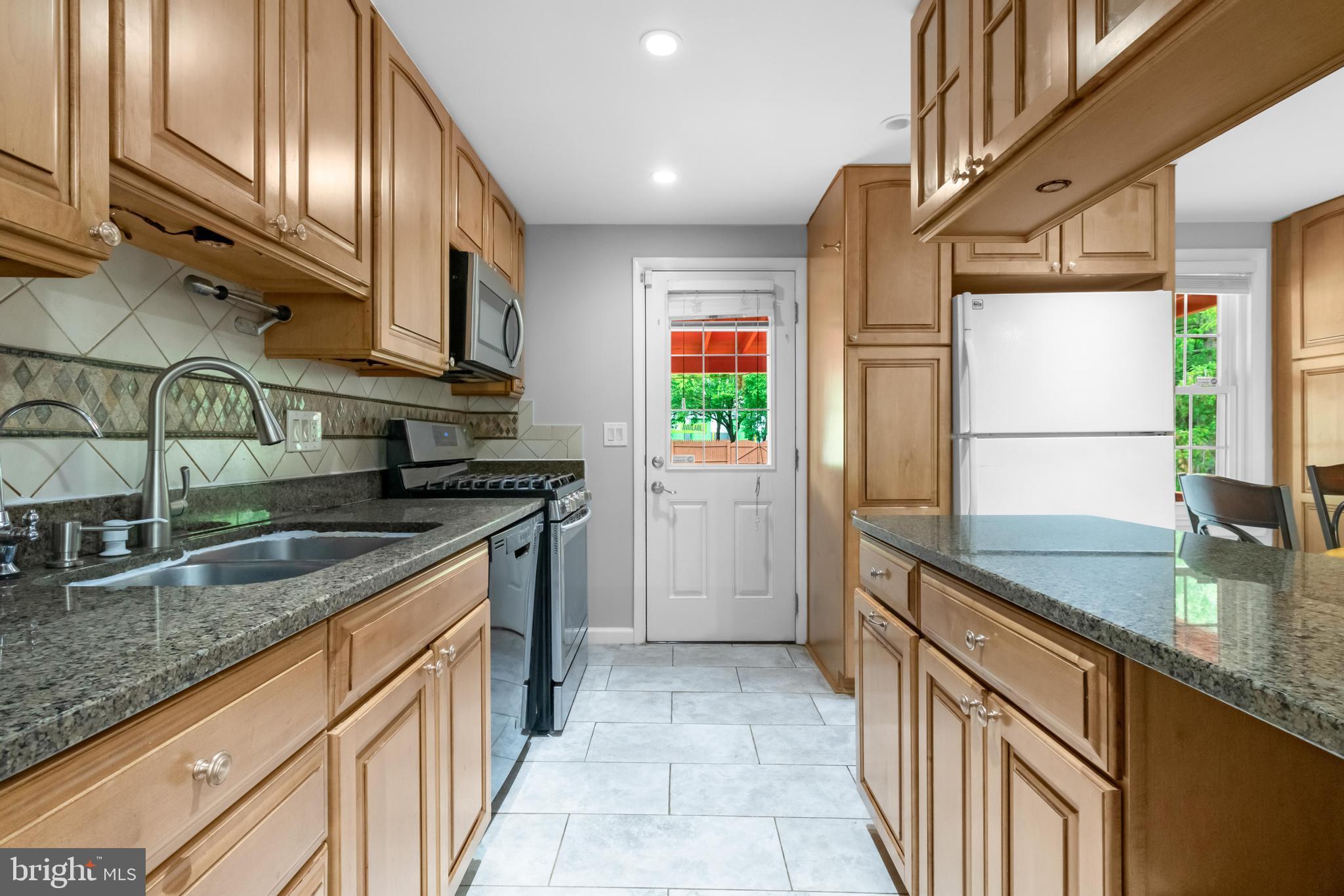 FOX CHAPEL - Residential