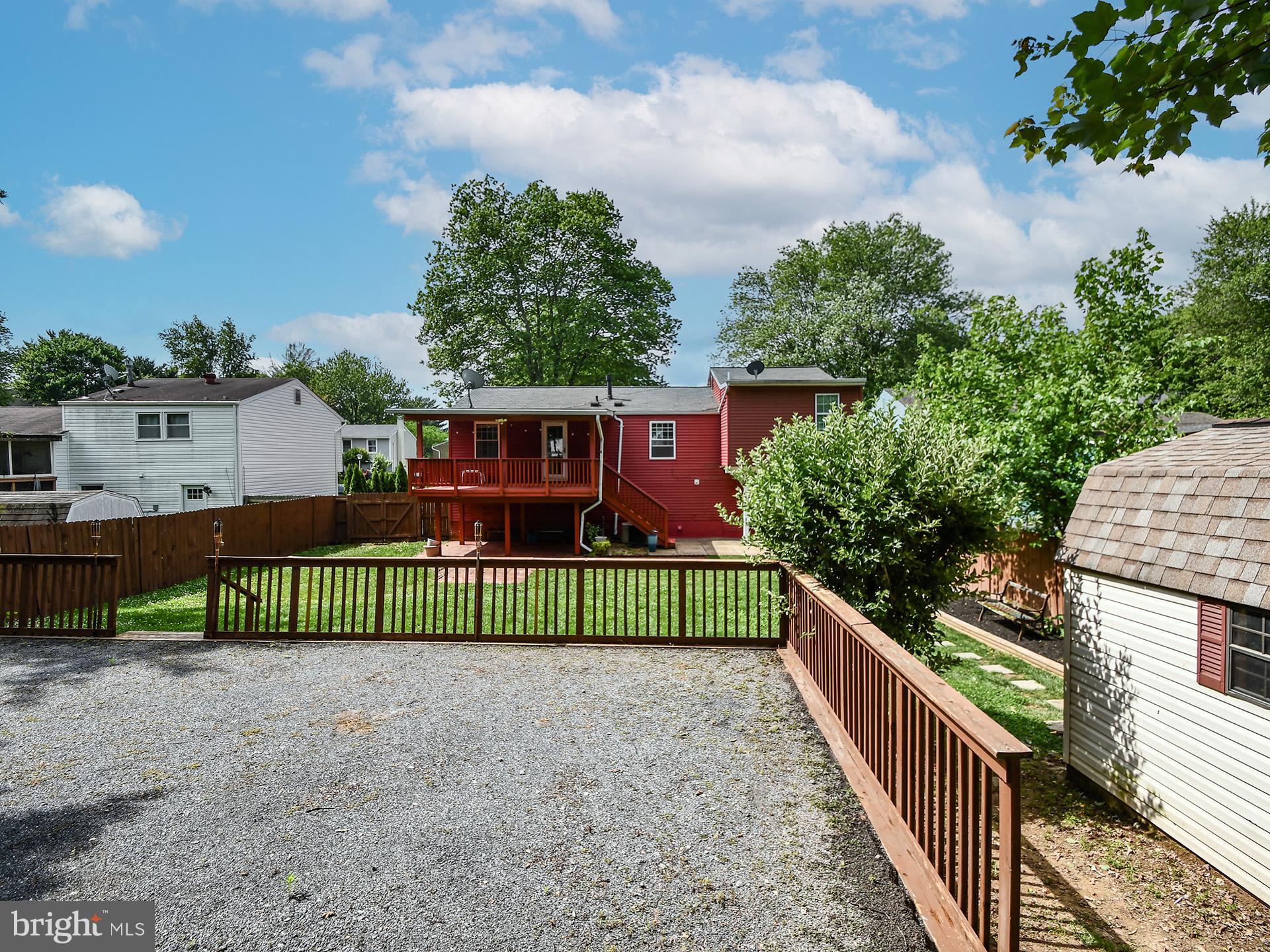 FOX CHAPEL - Residential