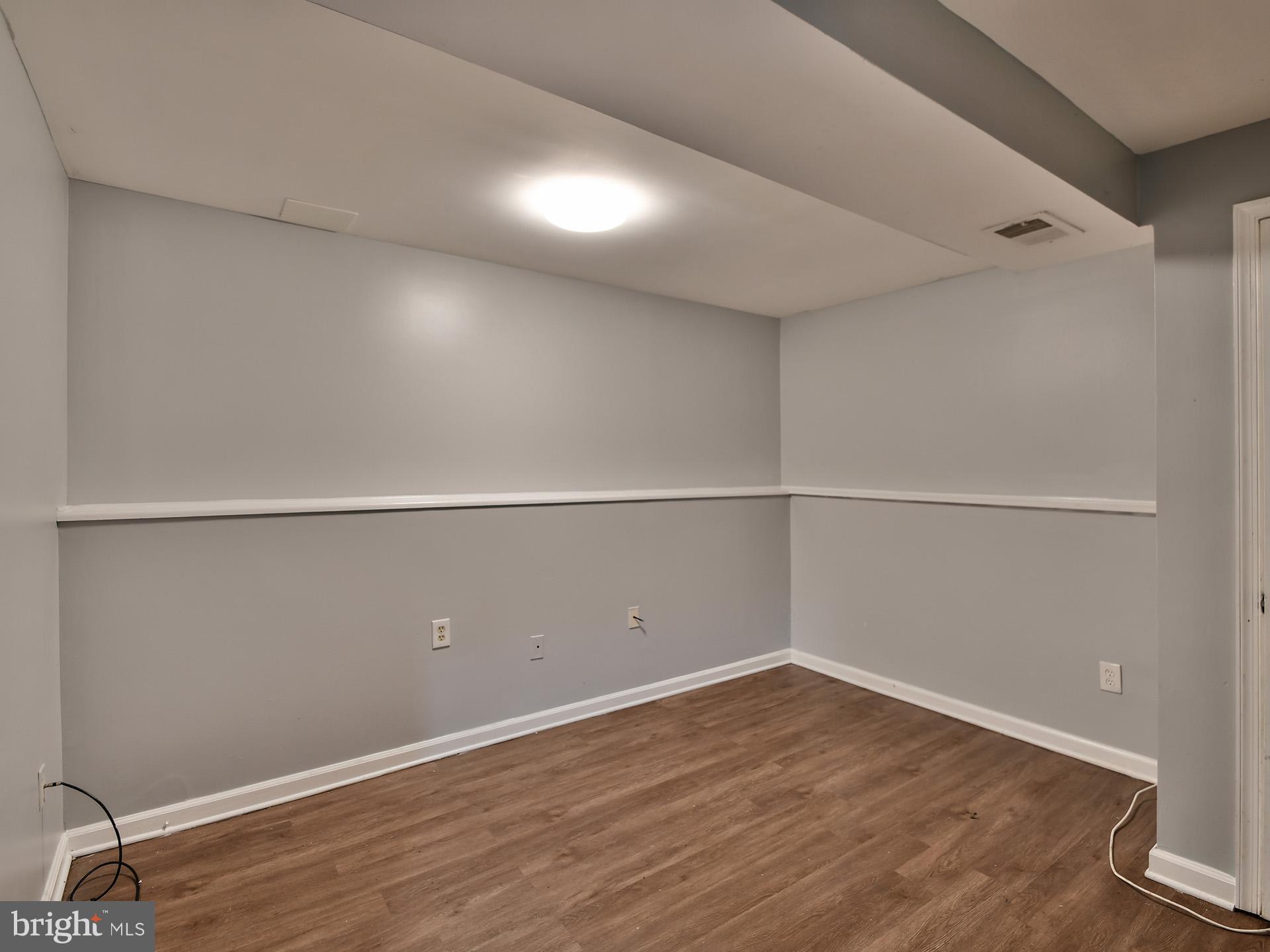 FOX CHAPEL - Residential