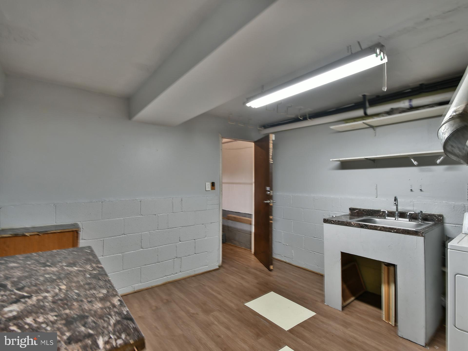 FOX CHAPEL - Residential