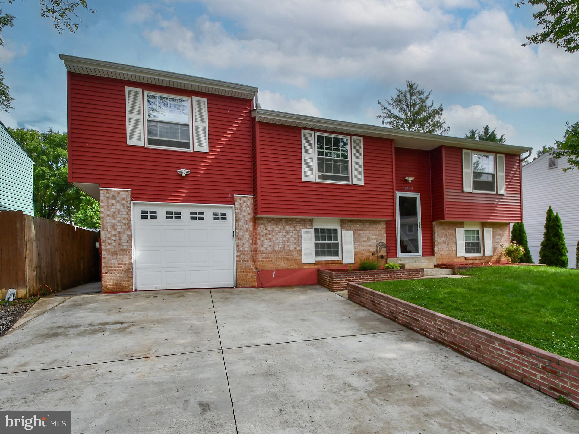 FOX CHAPEL - Residential