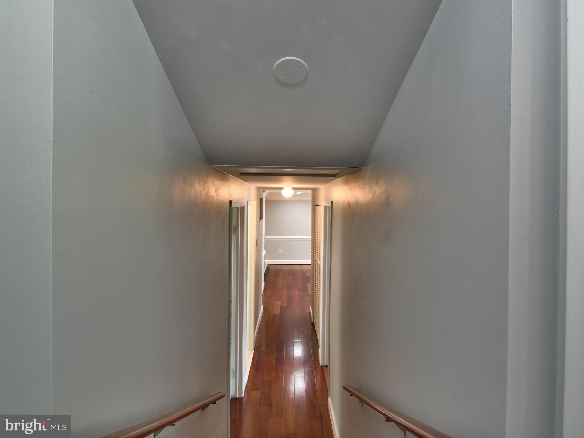 FOX CHAPEL - Residential