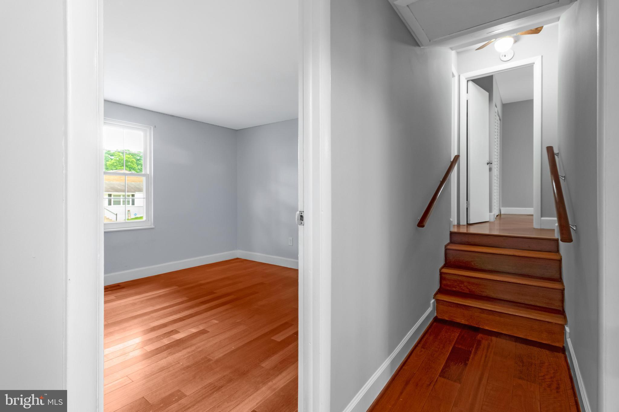 FOX CHAPEL - Residential