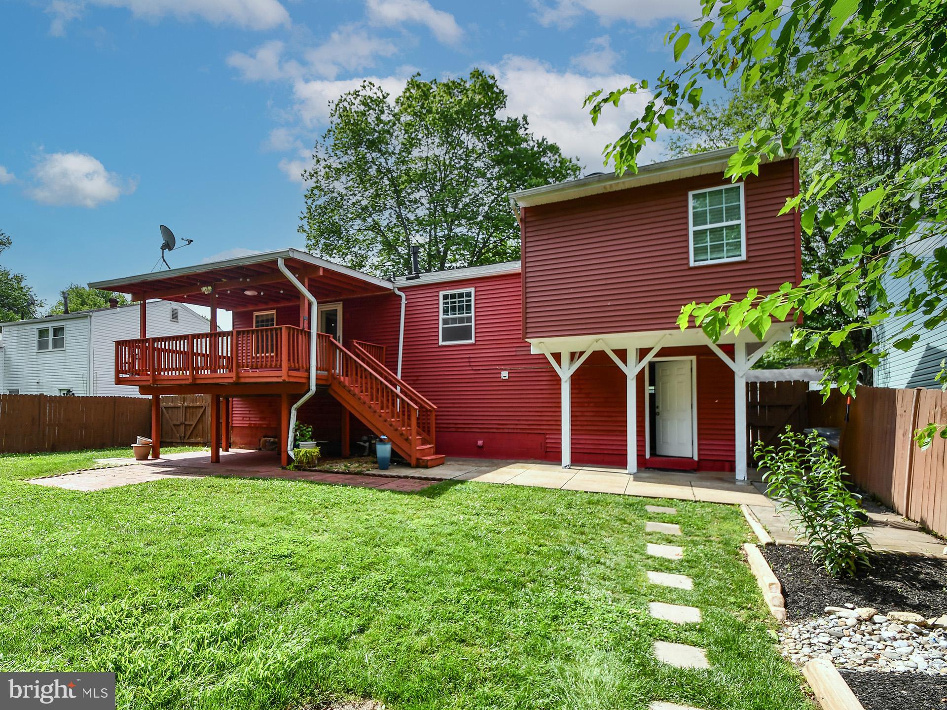 FOX CHAPEL - Residential