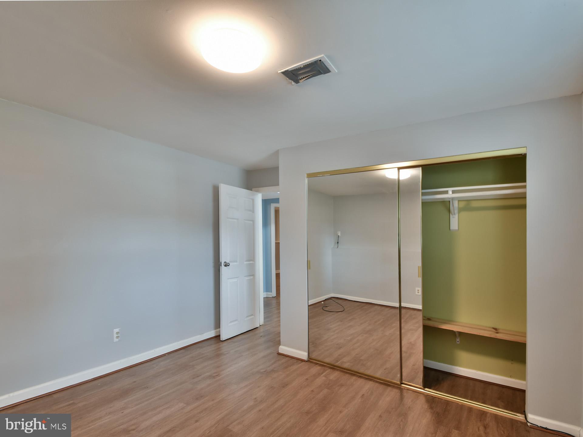 FOX CHAPEL - Residential