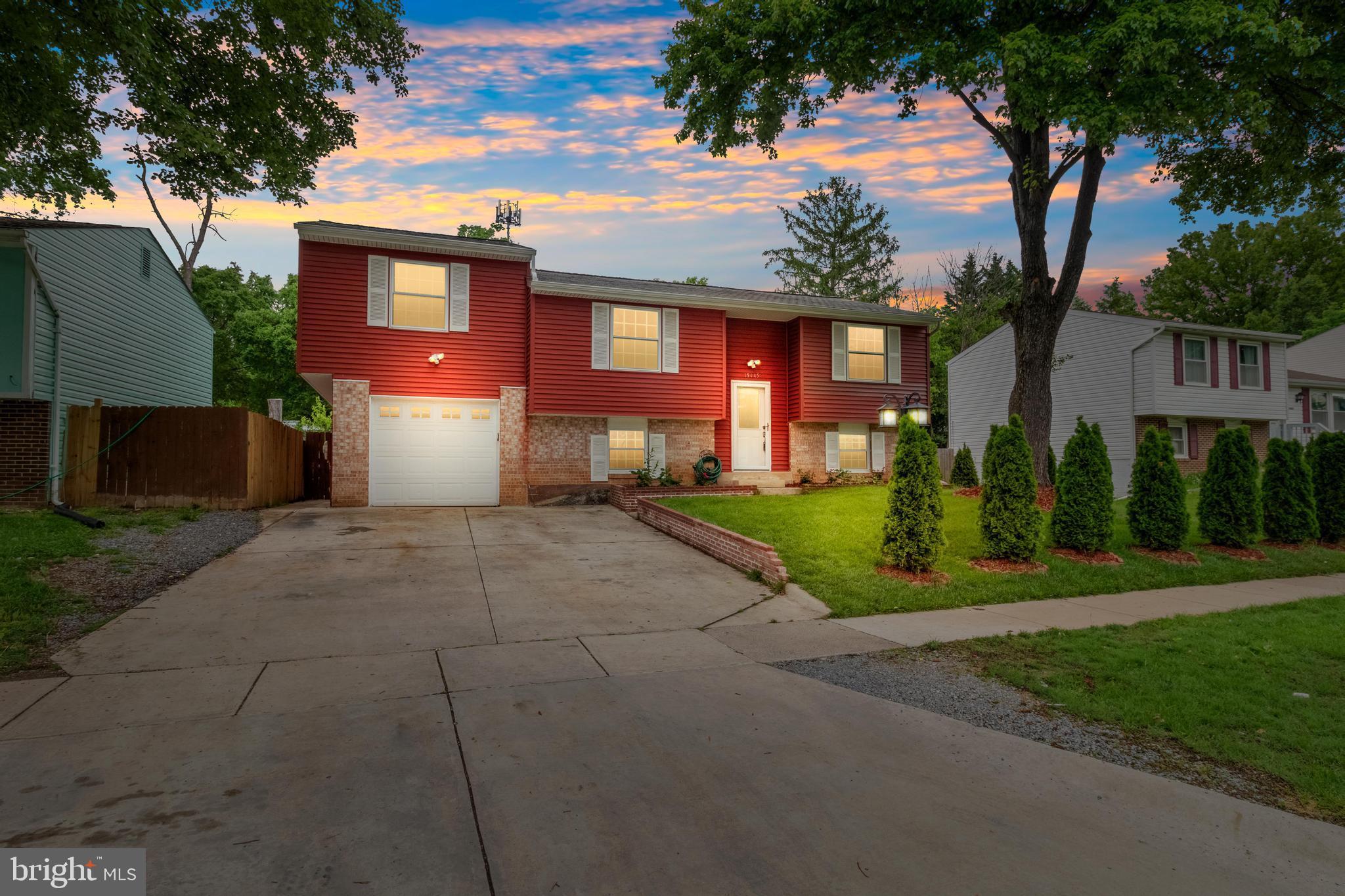 19445 SAINT JOHNSBURY LANE