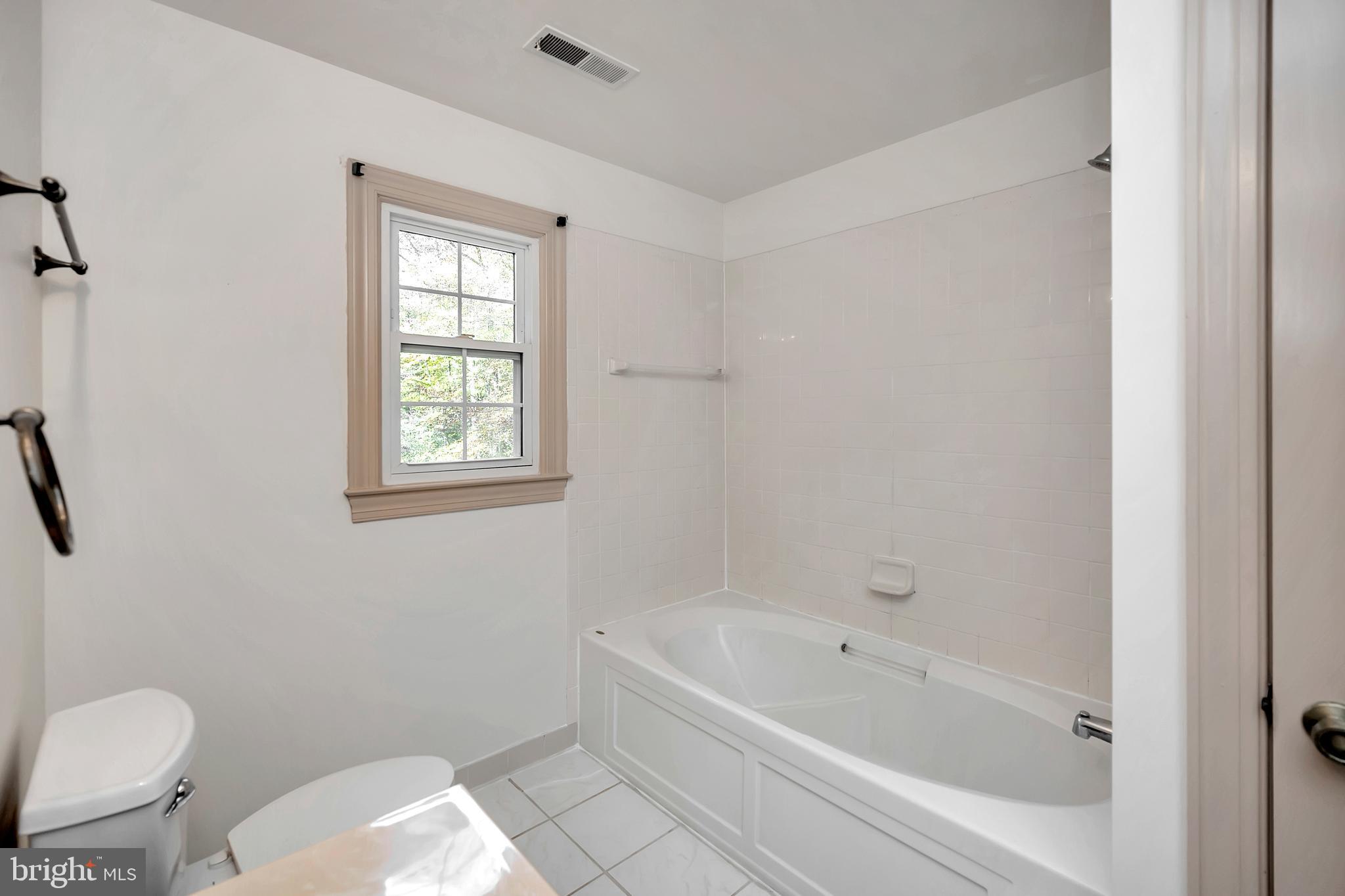 RIVER BLUFFS - Residential