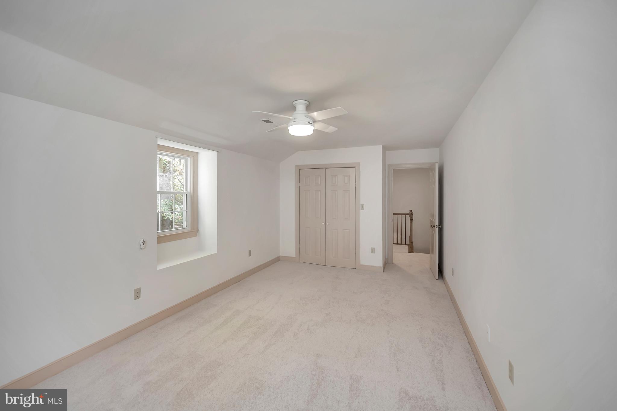 RIVER BLUFFS - Residential