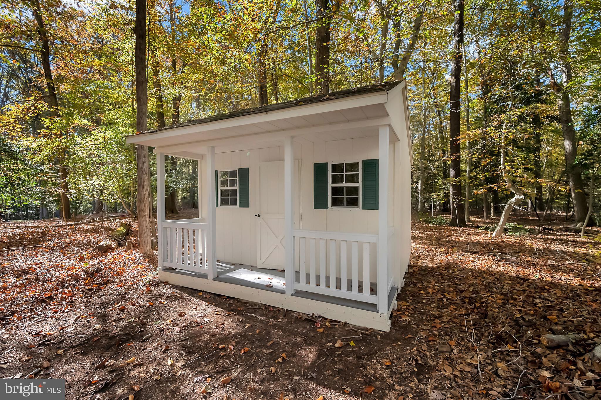 RIVER BLUFFS - Residential