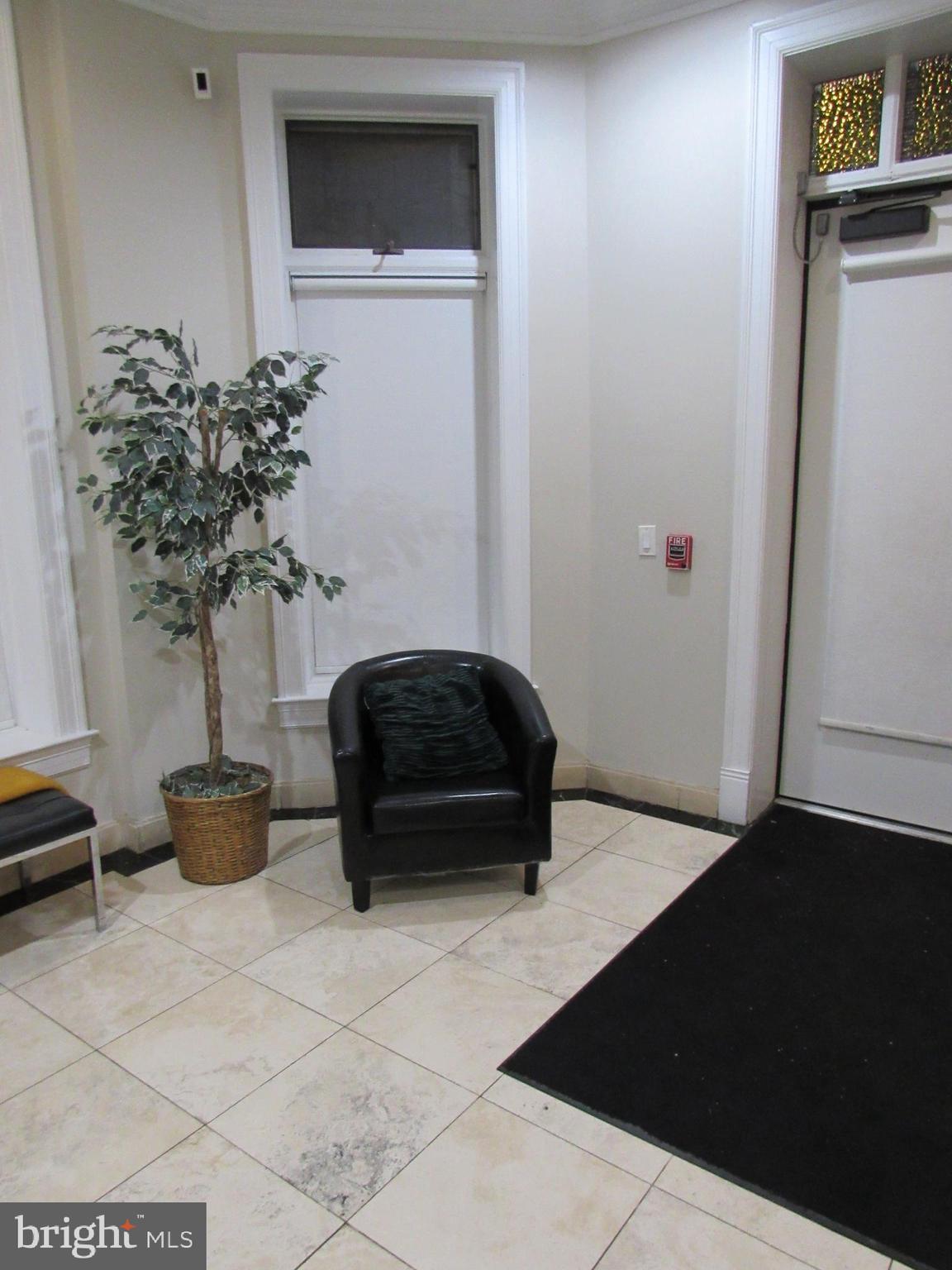 936 MADISON STREET NW 103