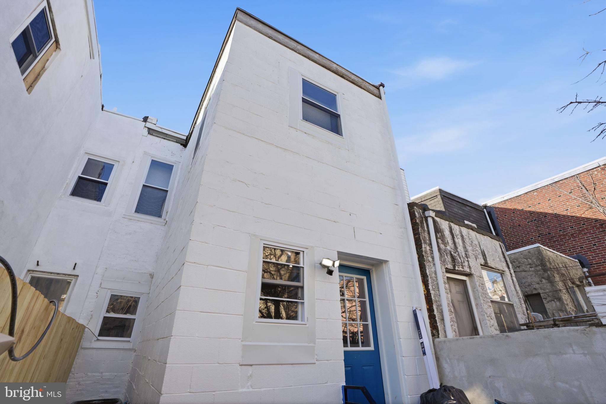 LOWER MOYAMENSING - Residential