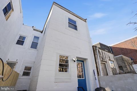 Tiny photo for 621 Durfor Street, PHILADELPHIA, PA 19148 (MLS # PAPH2578574)