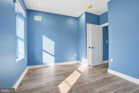 Tiny photo for 621 Durfor Street, PHILADELPHIA, PA 19148 (MLS # PAPH2578574)