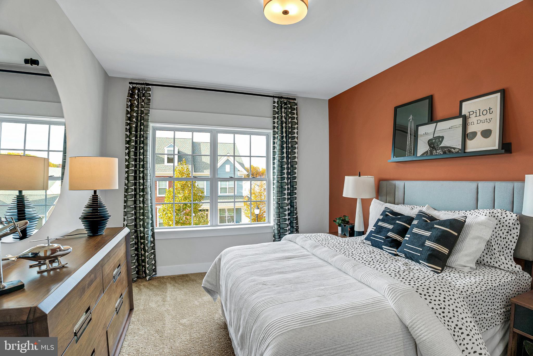 SPRING OAK - Residential