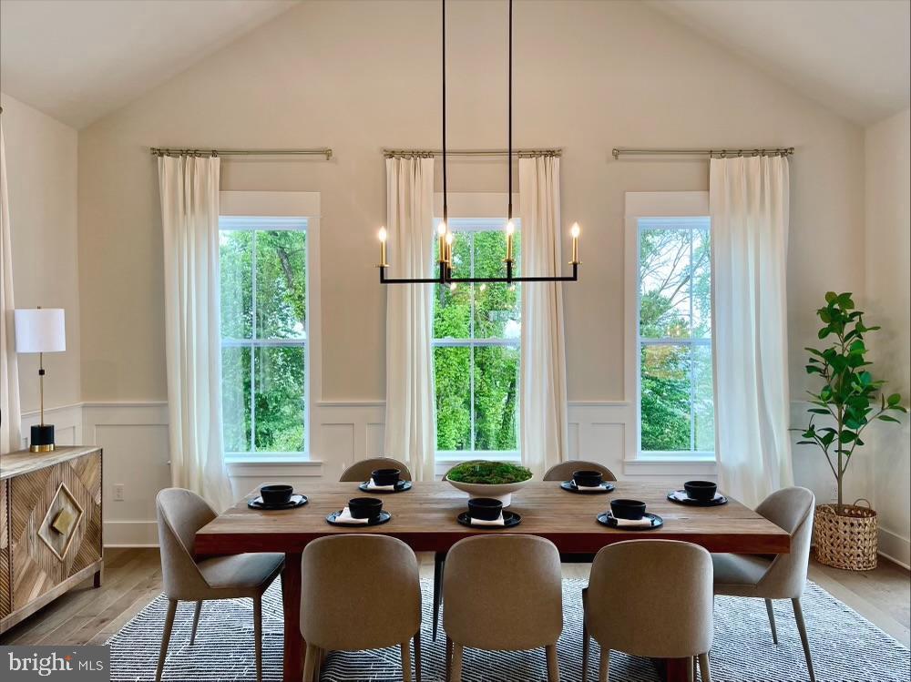 SPRING OAK - Residential