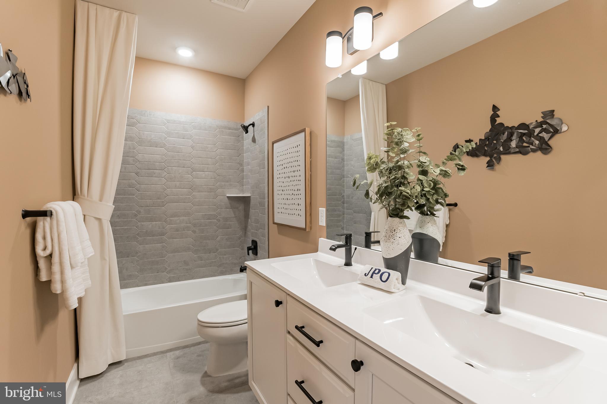 SPRING OAK - Residential