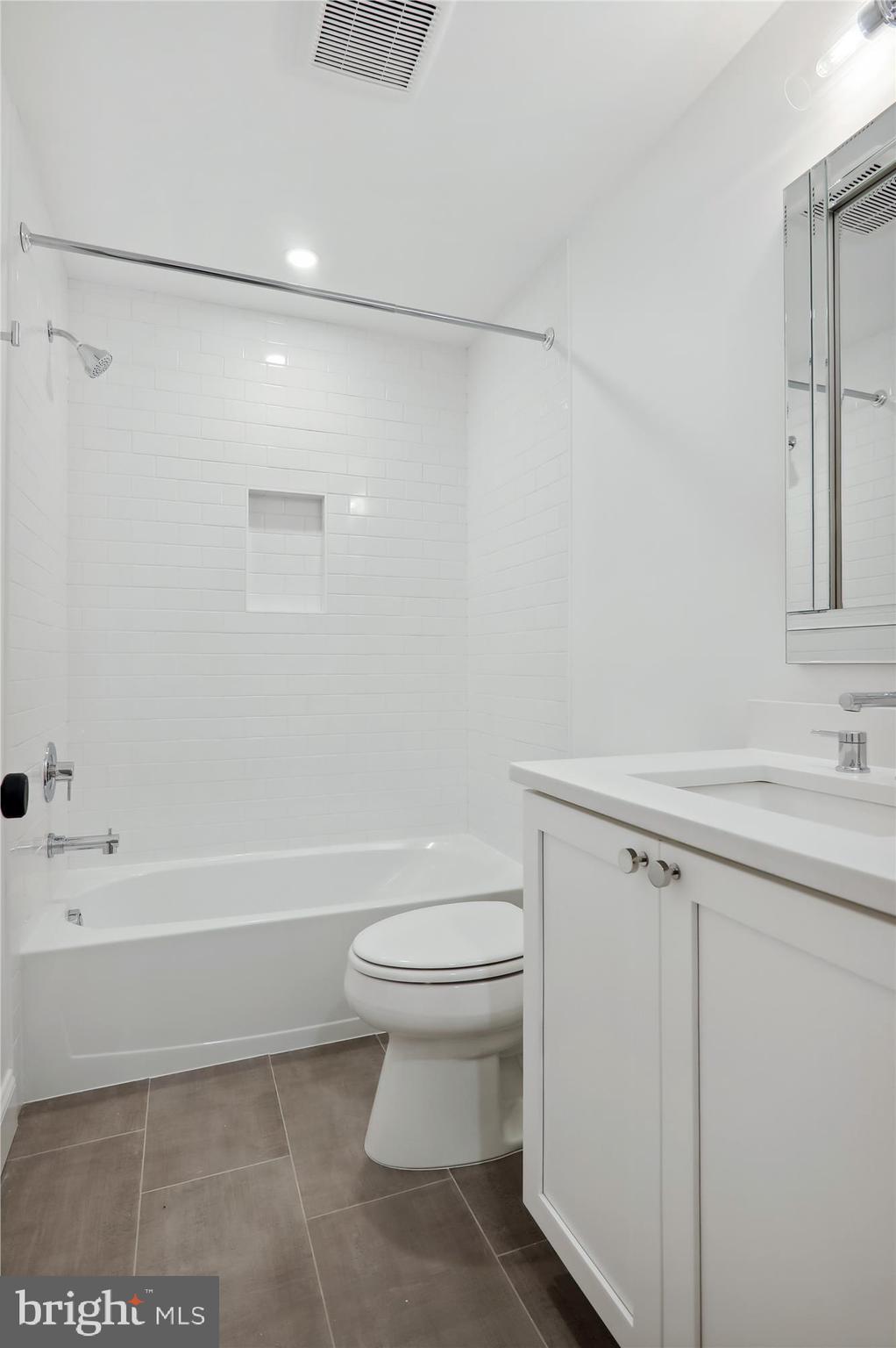 CHEVY CHASE MANOR - Residential