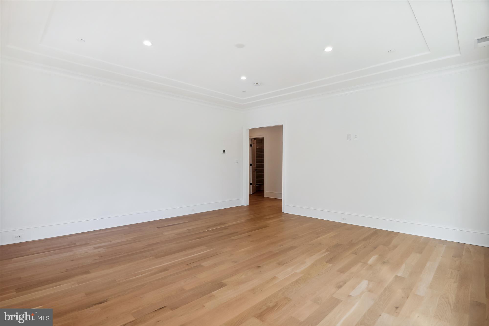 CHEVY CHASE MANOR - Residential