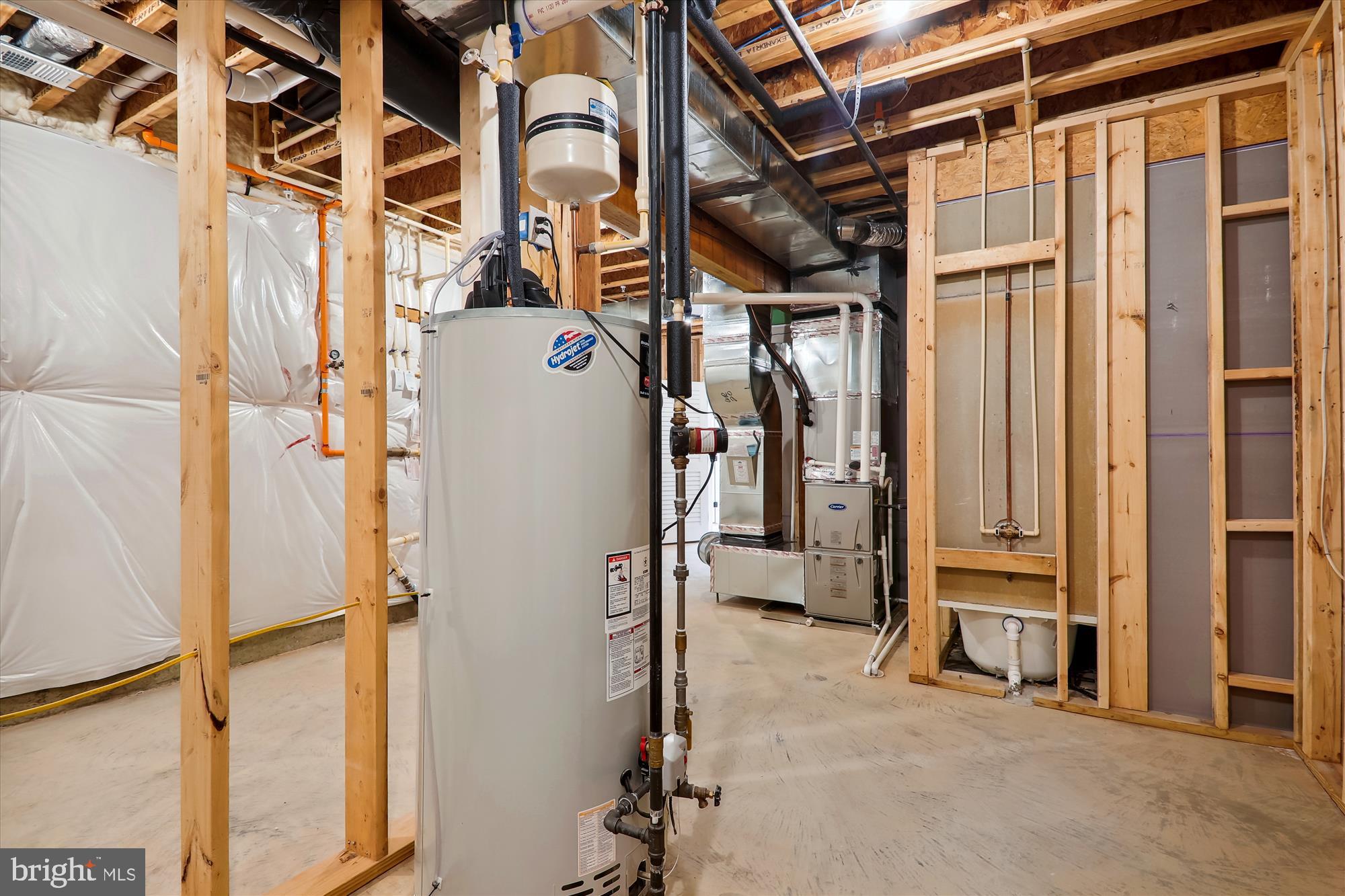 CHEVY CHASE MANOR - Residential