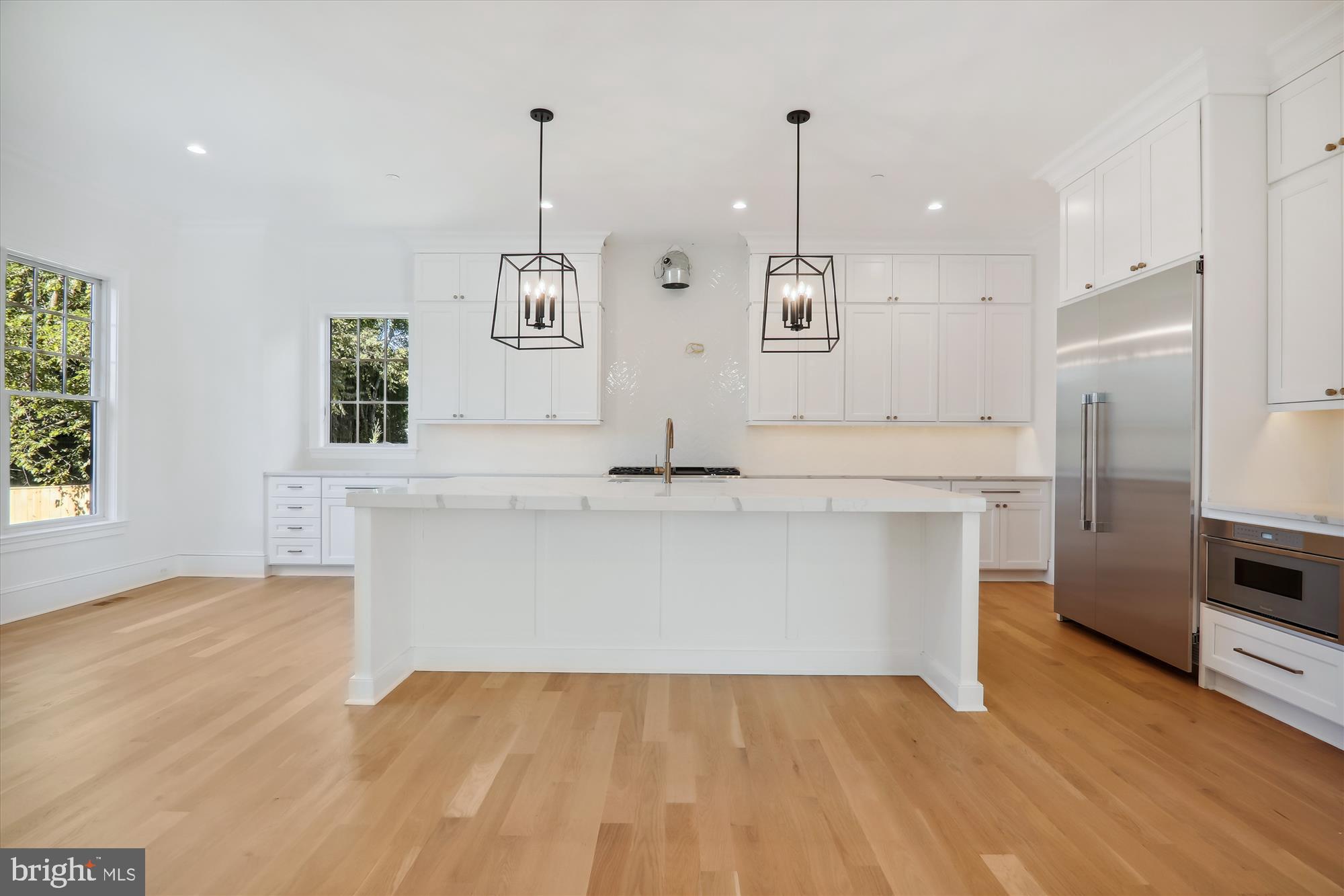 CHEVY CHASE MANOR - Residential